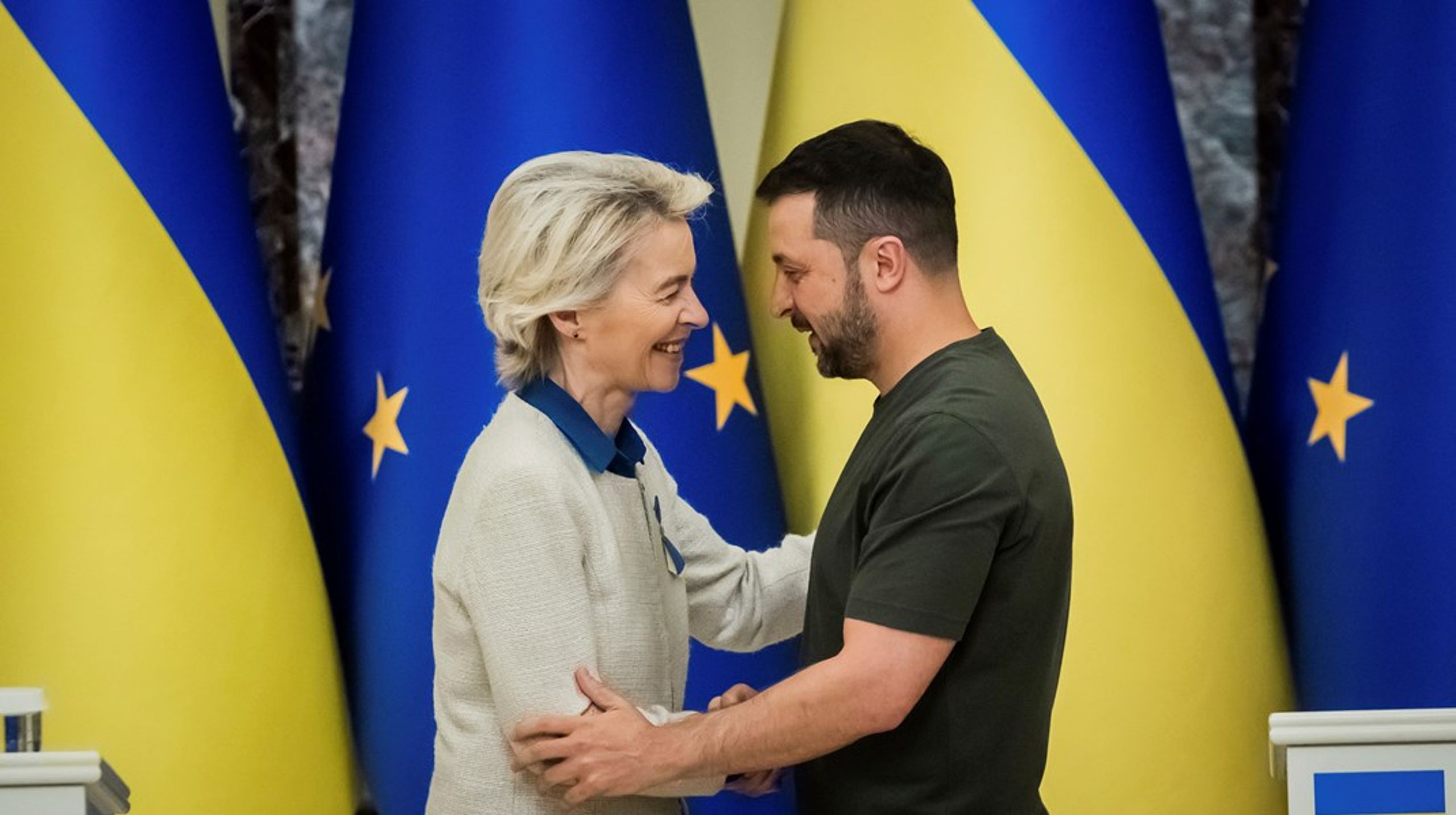 EU har siden krigens start støttet Ukraines frihedskamp og vedtaget adskillige sanktioner over for Rusland. Men den russiske energi finder stadig vej til Europa.