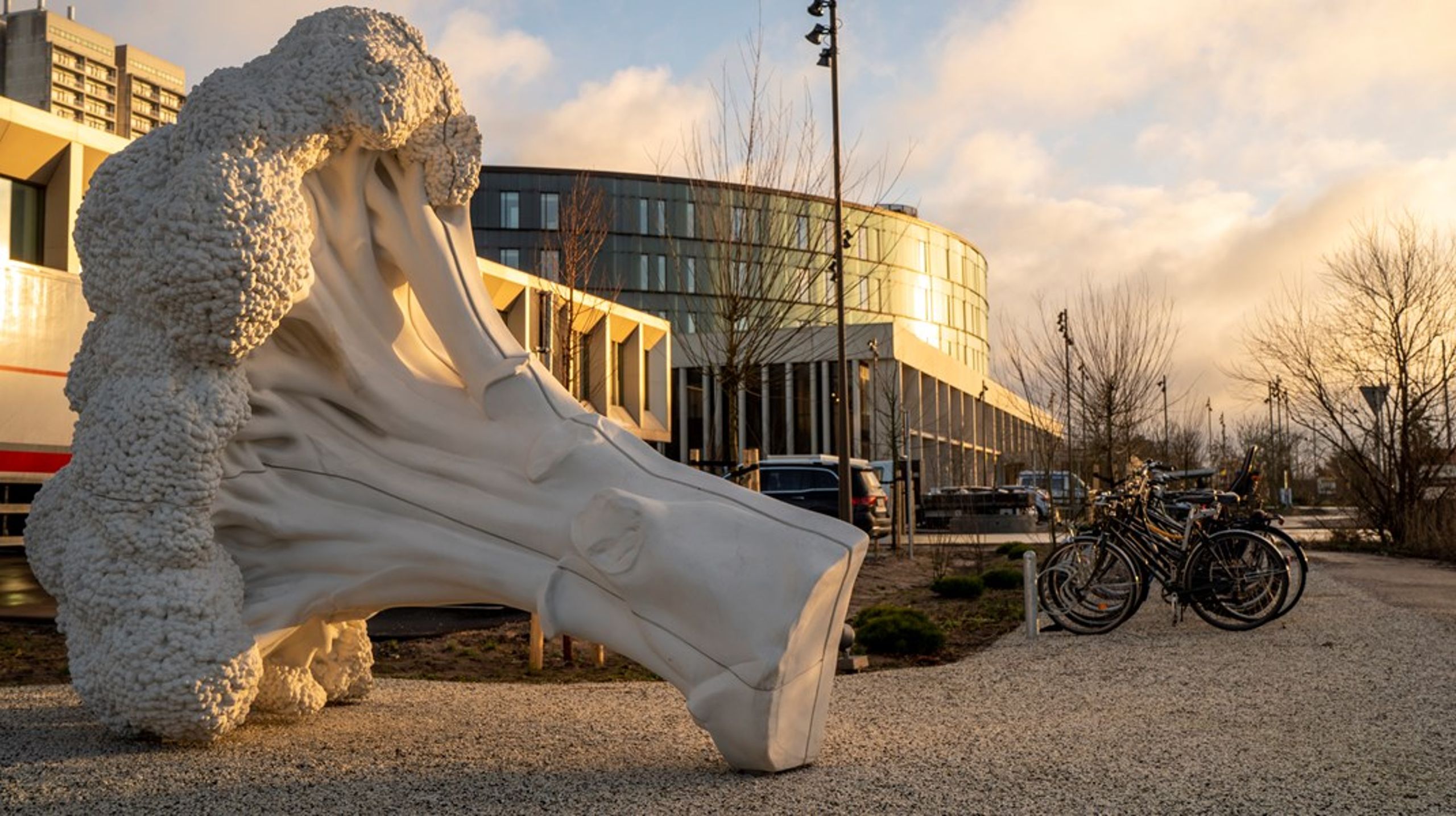 Når staten bygger, skal der også bruges penge på kunst. Samme regel bør gælde for offentlige klimaprojekter, mener Billedkunstnernes Forbund.&nbsp;