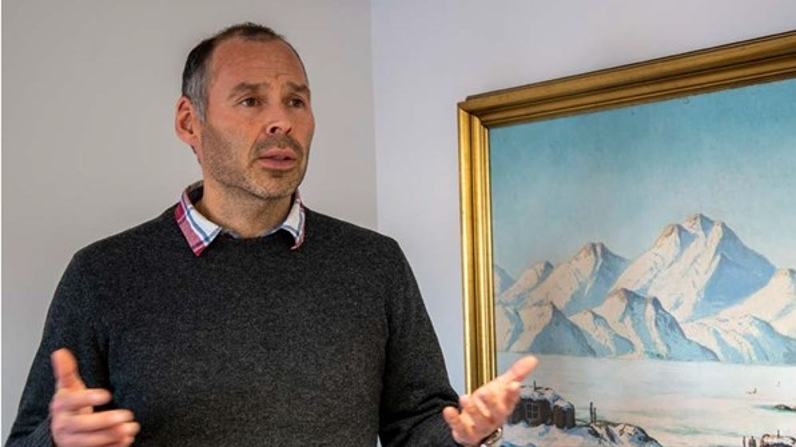 Nick Nielsen har været naalakkersuisoq for uddannelse, kirke, kultur og ligestilling i&nbsp;Grønlands landsstyre, Naalakkersuisut, hvilket svarer til en ministerstilling.