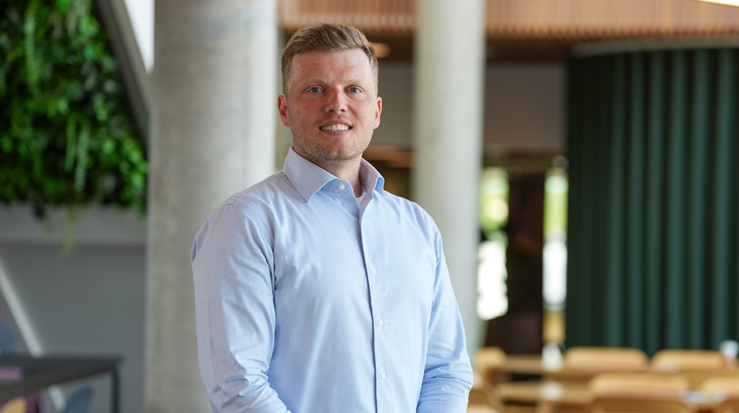 Jens Bomholt kommer med en bred vifte af erfaringen fra jobs i pressehåndtering.