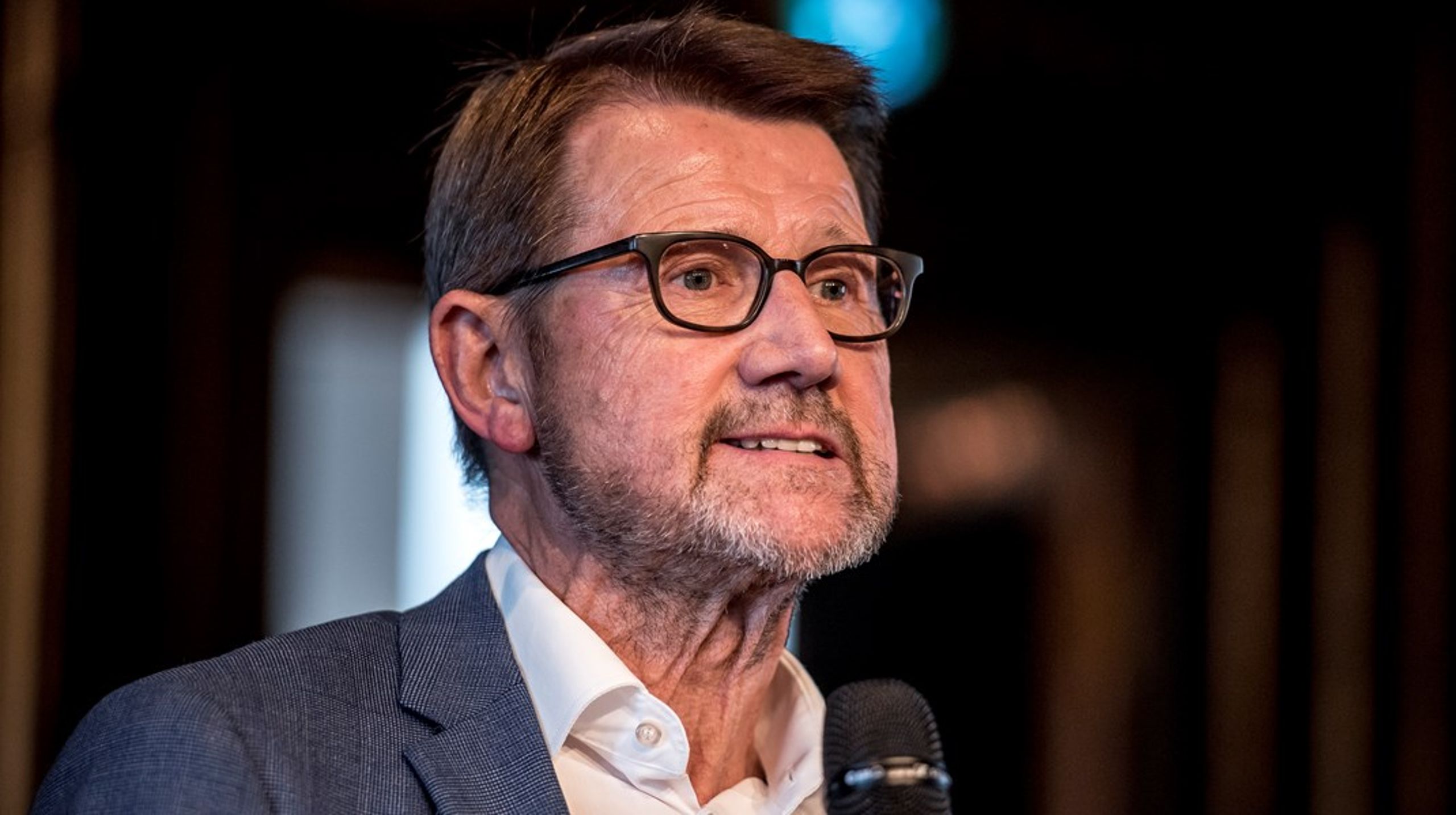 Efter 20 år i Folketinget indstillede Helge Sander sin politiske karriere i 2011.