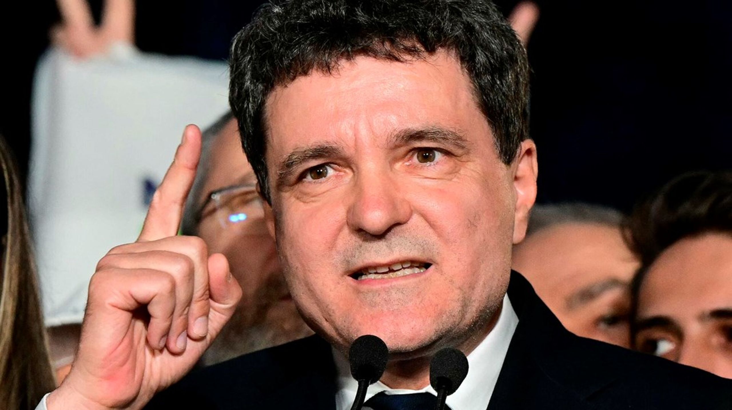 Nicușor Dan er Rumæniens nye præsident.