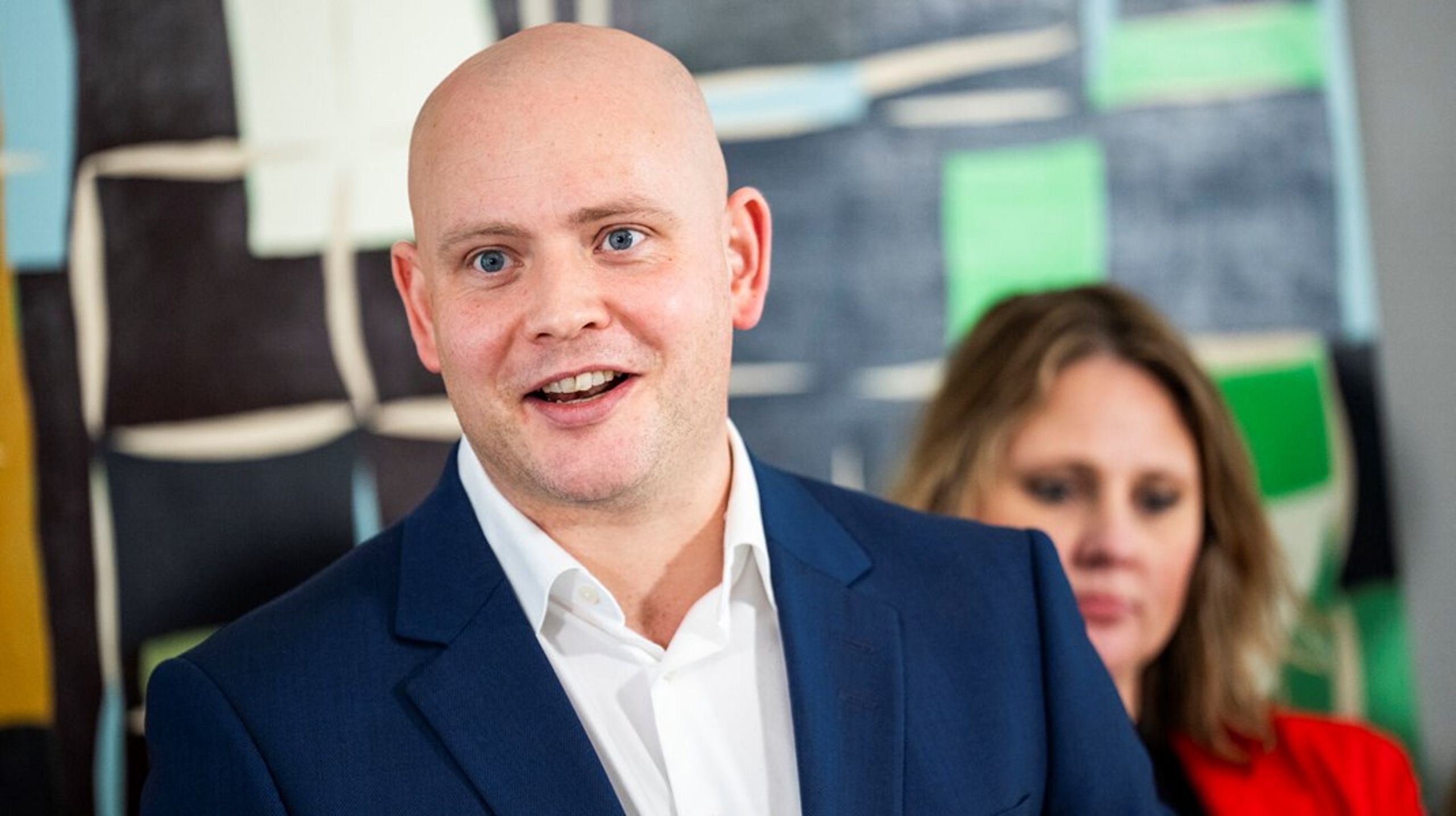 I regeringsgrundlaget er kulturpasset den ene af to ting, der loves indført på kulturområdet. Når de unge om et par dage får deres kulturpas, kan kulturministeren notere sig, at han har leveret, hvad han lovede ved sin tiltræden. Det er imponerende politisk håndværk, men spørgsmålet er, om det er godt nok, spørger Niels Frid-Nielsen.