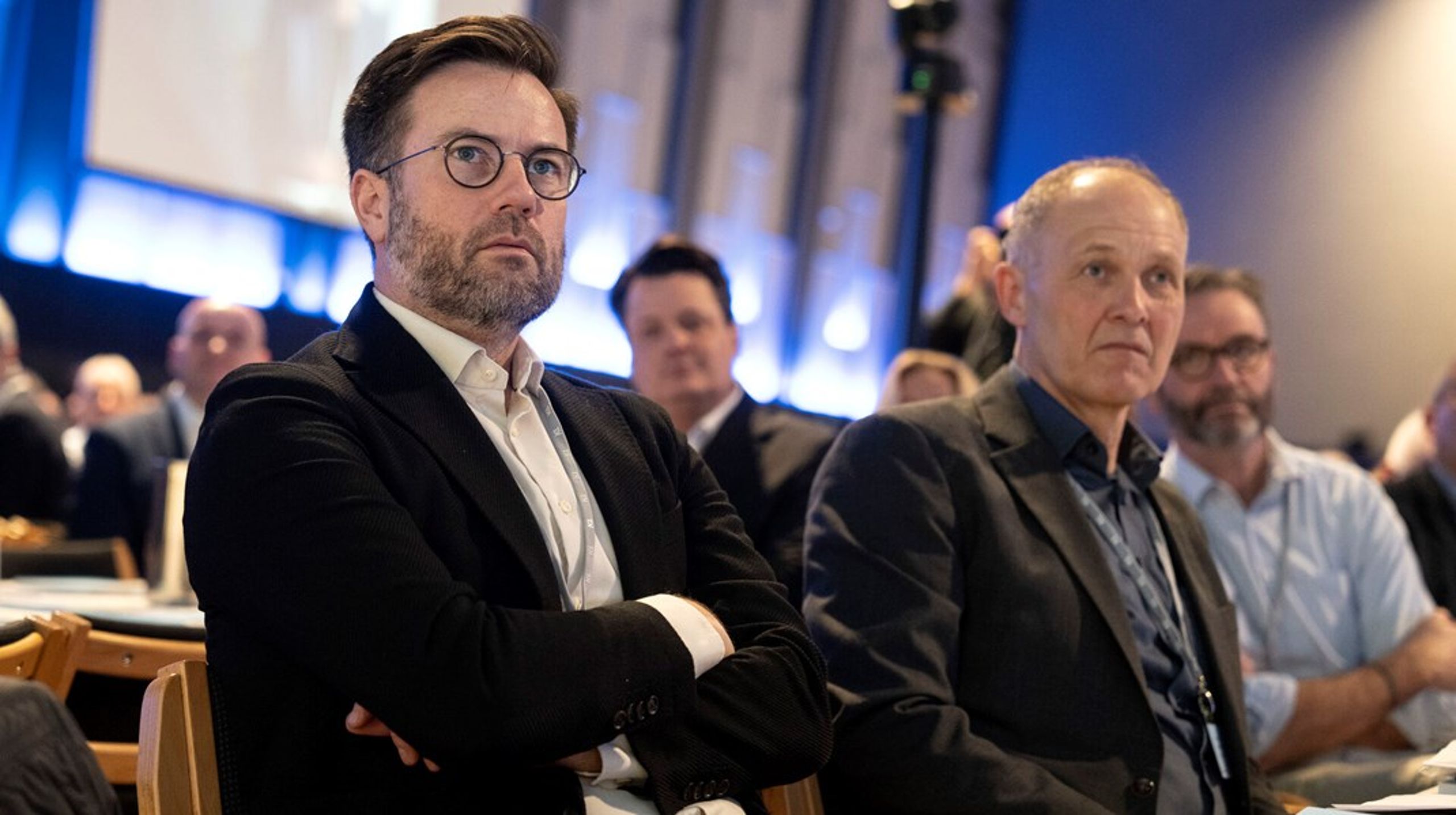 Odense Kommunes socialdemokratiske borgmester Peter Rahbæk Juel (tv.) var sammen med Kalundborgs borgmester og KL-formand Martin Damm (V) de kommunalpolitikere, som fik det største samlede ekstravederlag som supplement til deres løn i 2024.&nbsp;