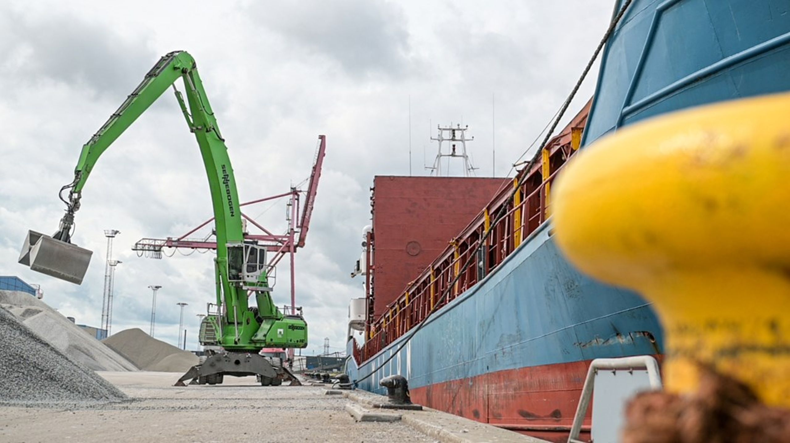 Når vi styrker vores kapacitet, styrker vi derfor også et Danmark i balance og udvikling uden for de store byer - det kræver blot, at en lille del af den historisk store forskningsreserve finder vej til aktører som os, skriver Jens Færgemand Mikkelsen.