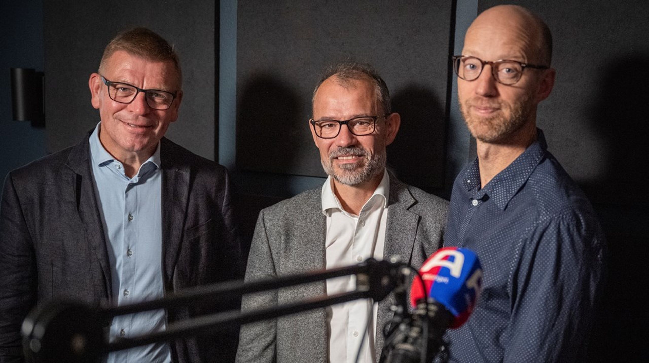Dagens gæster i Politisk Stuegang er sundhedsdirektørerne i Region Hovedstaden og Region Sjælland Erik Jylling og Jesper Gyllenborg.