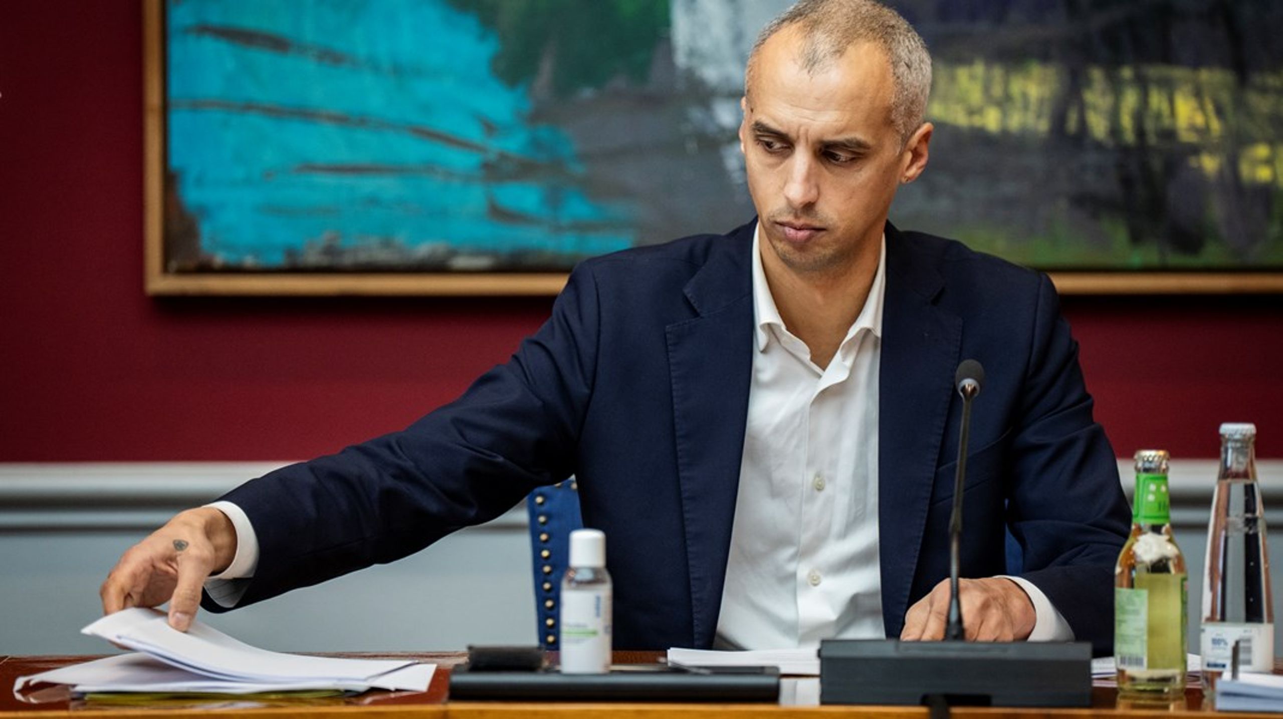 Mattias Tesfaye skal nedsætte en ny ekspertgruppe som led i epx-aftalen. Den skal komme med anbefalinger til, hvordan politikerne kan sikre et højere fagligt niveau på de treårige gymnasier.