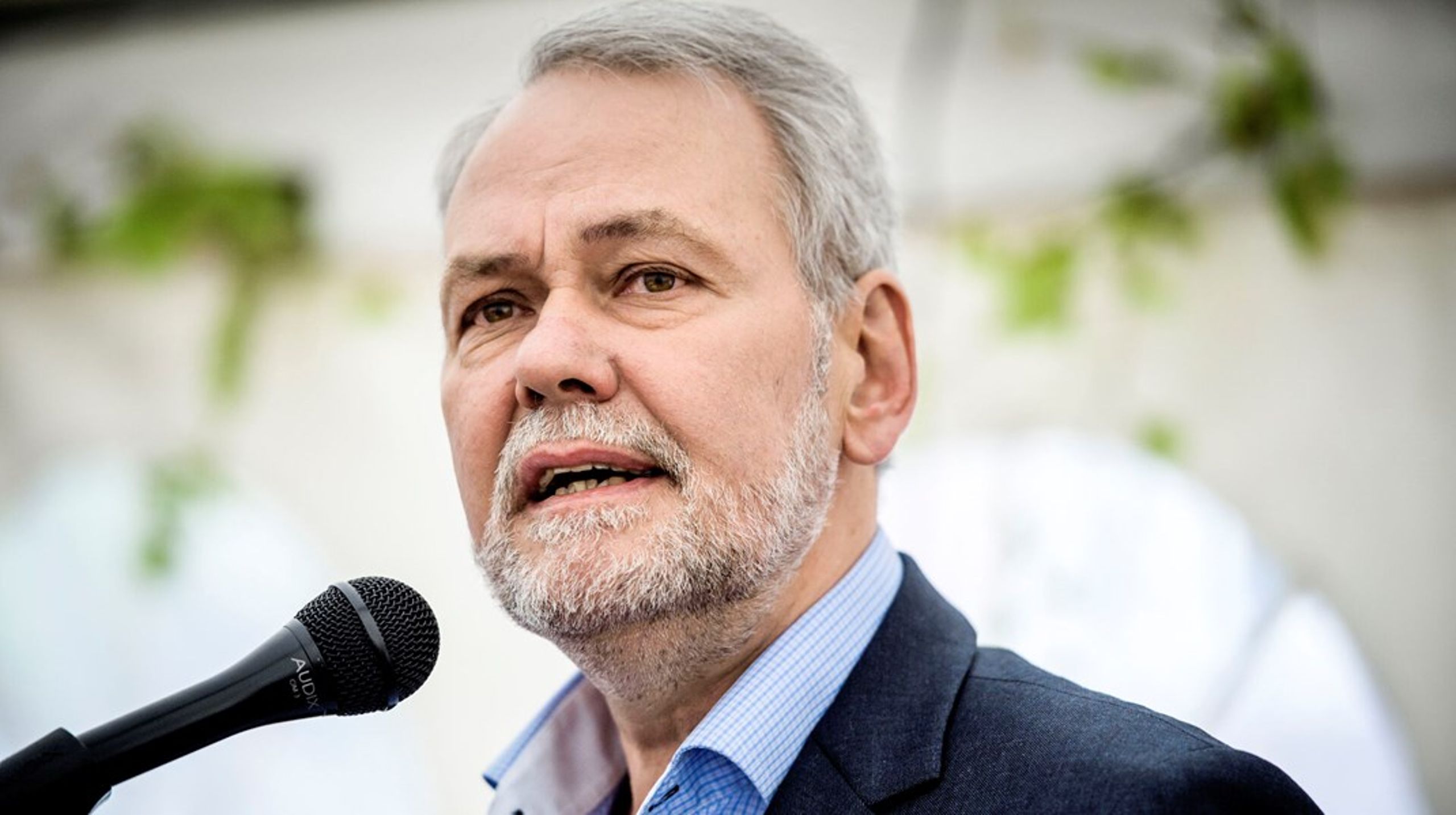 Medlemmerne bør som minimum kunne få at vide, hvad deres penge ikke bliver brugt til, skriver Dennis Kristensen.