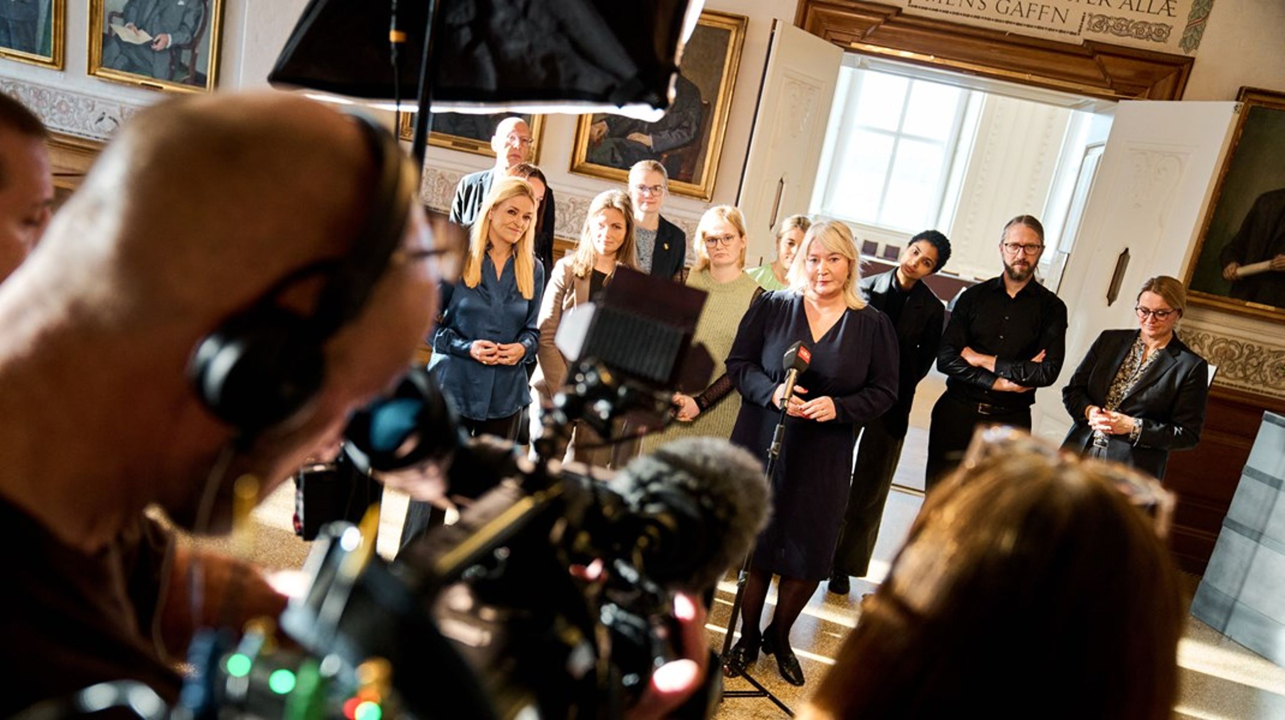 Regeringen og aftalepartierne er enige om at fordele over 18 milliarder kroner til forskning de næste fire år. Det er første gang, den årlige fordeling af forskningsmidler fra Folketinget strækker sig længere end bare et år frem i tiden.&nbsp;