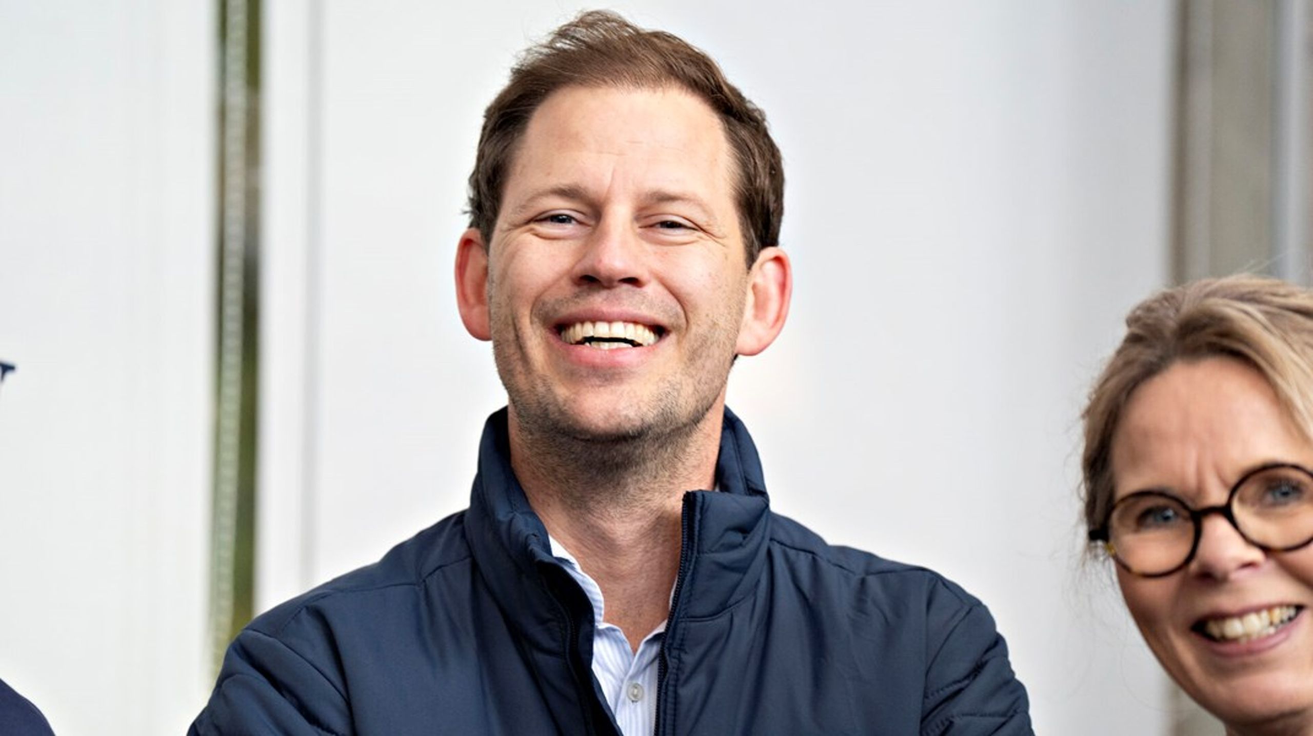 Altingets sundhedspolitiske analytiker anser Venstres Mads Duedahl som favorit til formandsposten i Danske Regioner.