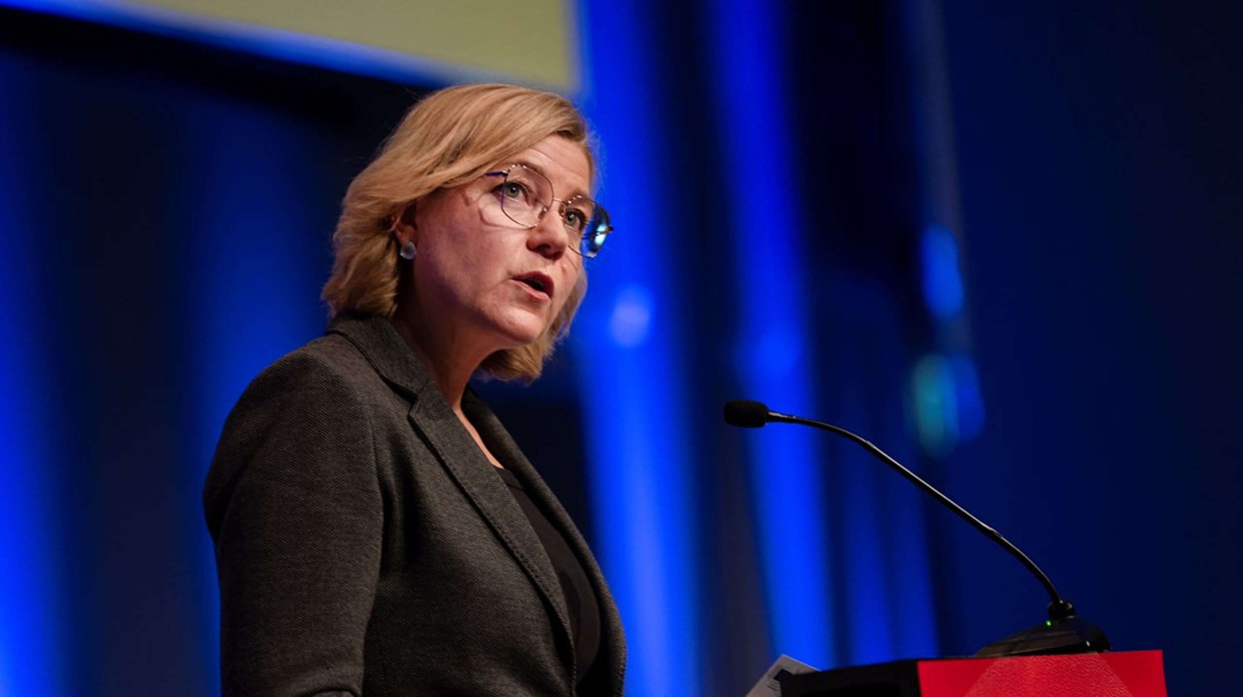 Dagens forslag til digital regelforenkling blev fremlagt af blandt andet ledende næstformand for EU-Kommissionen Henna Virkkunen.