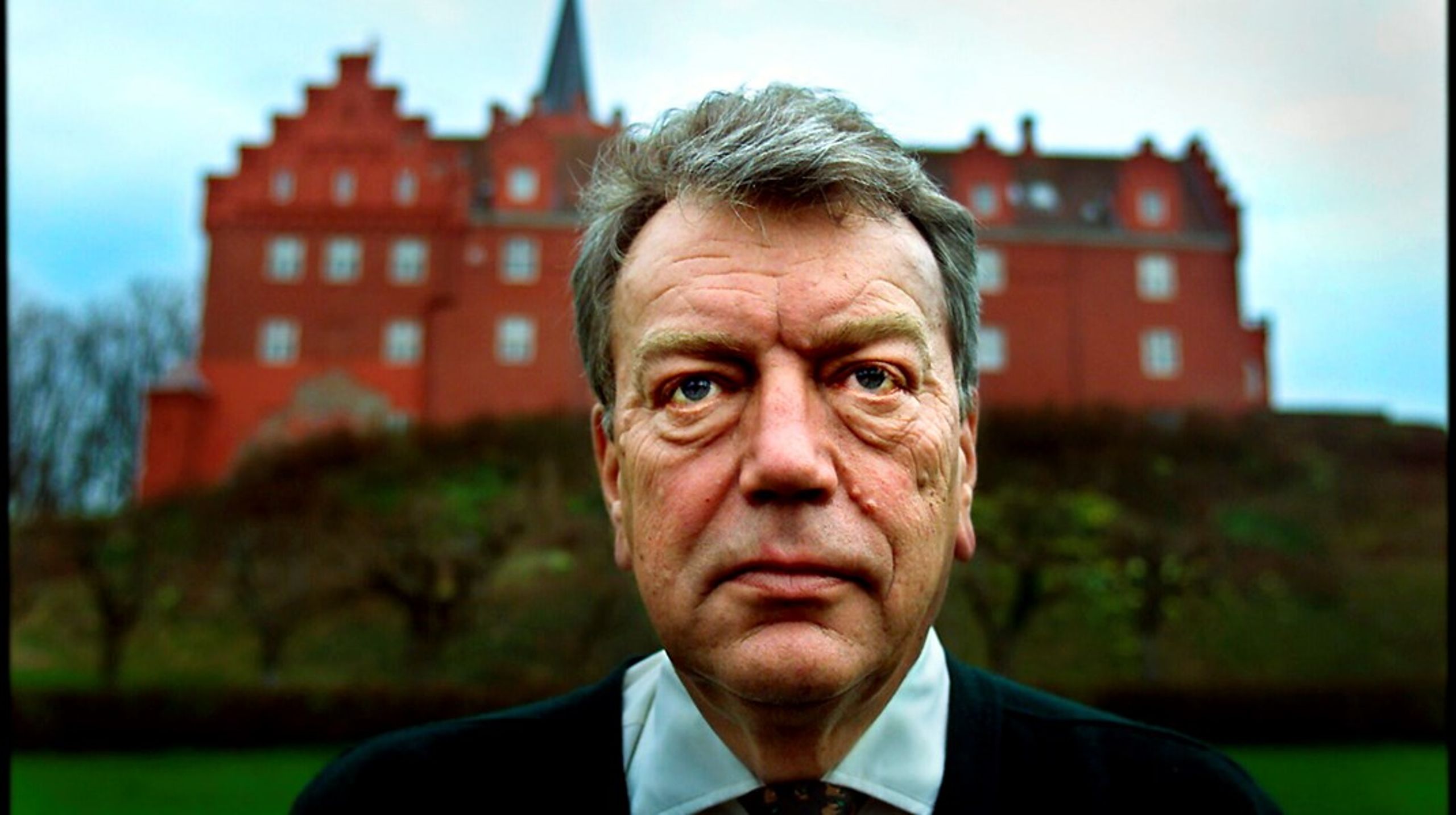 Som ældste søn tilfaldt det Preben Ahlefeldt-Laurvig at drive Tranekær Slot. Den post sad han på fra 1964 indtil 1995, hvor han overdrog gården til sin ældste søn, greve Christian Ahlefeldt-Laurvig.