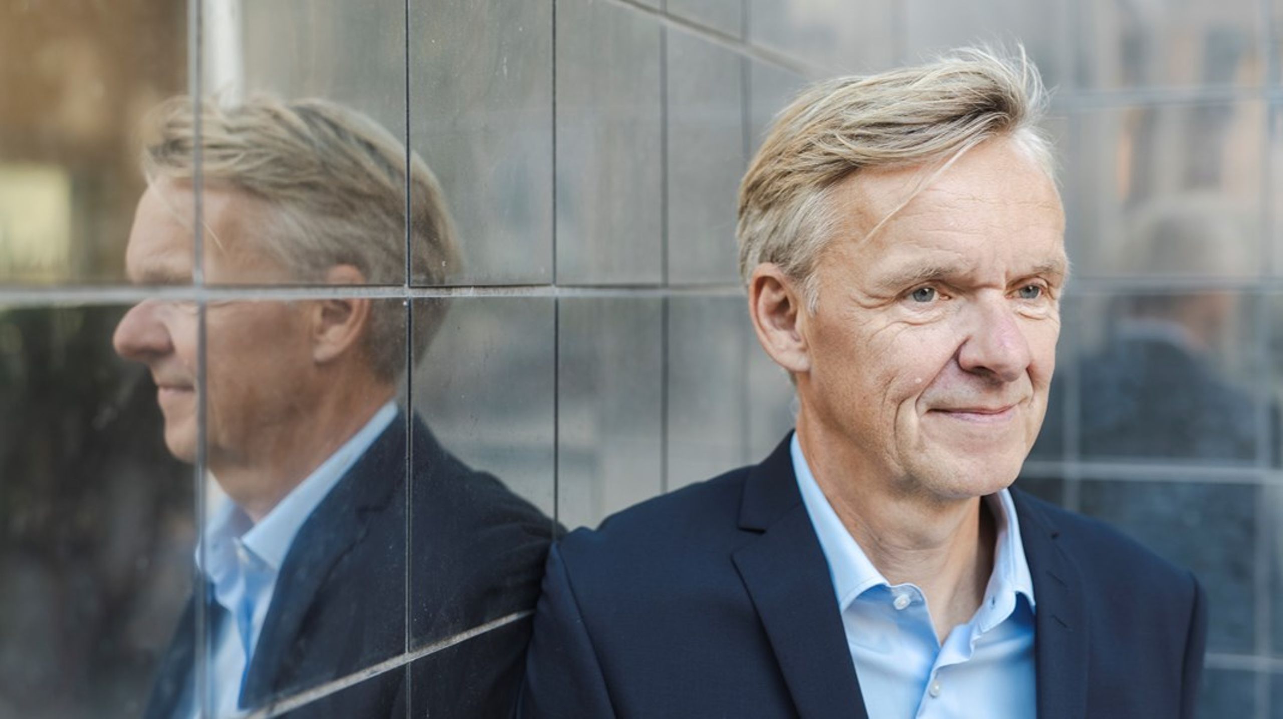 For parkeringsselskaberne er det en guldrandet millionforretning, fordi de udsteder tusindvis af gebyrer, skriver Poul Madsen.