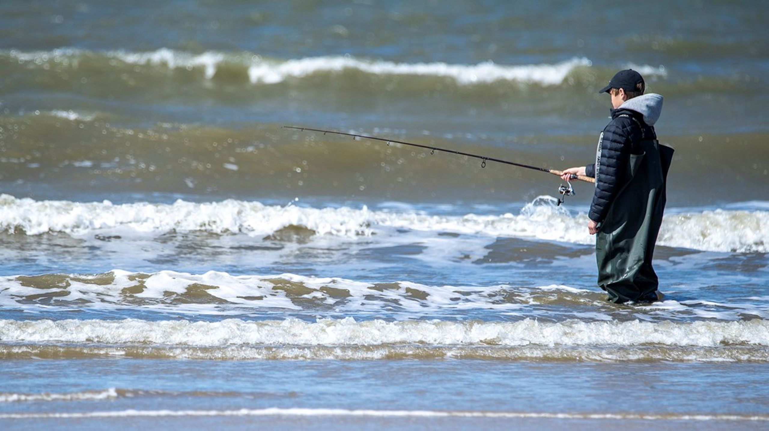 Lystfiskeri er en oplagt aktivitet, hvor børn og unge både får kontakt med naturen, de opbygger sociale fællesskaber og lærer om, hvor maden kommer fra, skriver Tore C. Svendsen og Allan Scheller.<br>