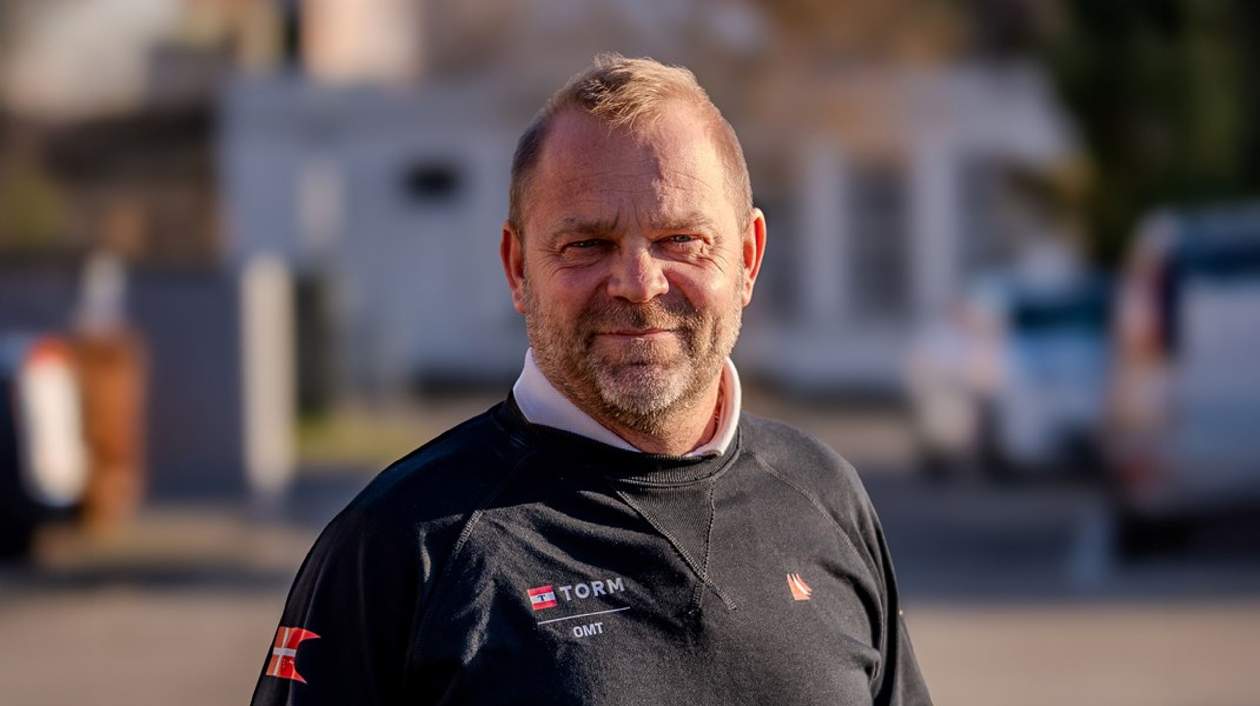 Jeg har stadig meget svært ved at se meningen med de to store nationale idrætsorganisationer DGI og DIF. Der må simpelthen være mange dobbeltfunktioner, som idrætten vil have stor glæde af bliver sparet væk, siger Anders Kristensen.