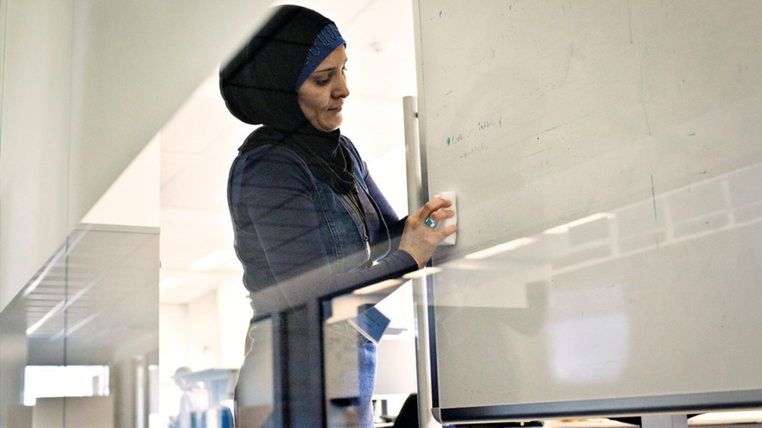Udviklingen giver flere ikke-vestlige indvandrere muligheden for at blive en mere integreret del af det danske samfund, samtidig med at de får en højere indtægt, skriver&nbsp;Sofie Holme Andersen.