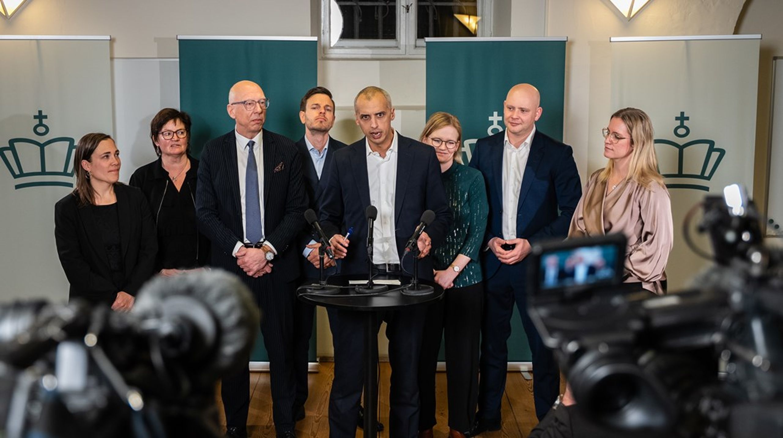 Som en del af aftalen om epx blev der afsat penge til at justere den nuværende karakterskala.&nbsp;