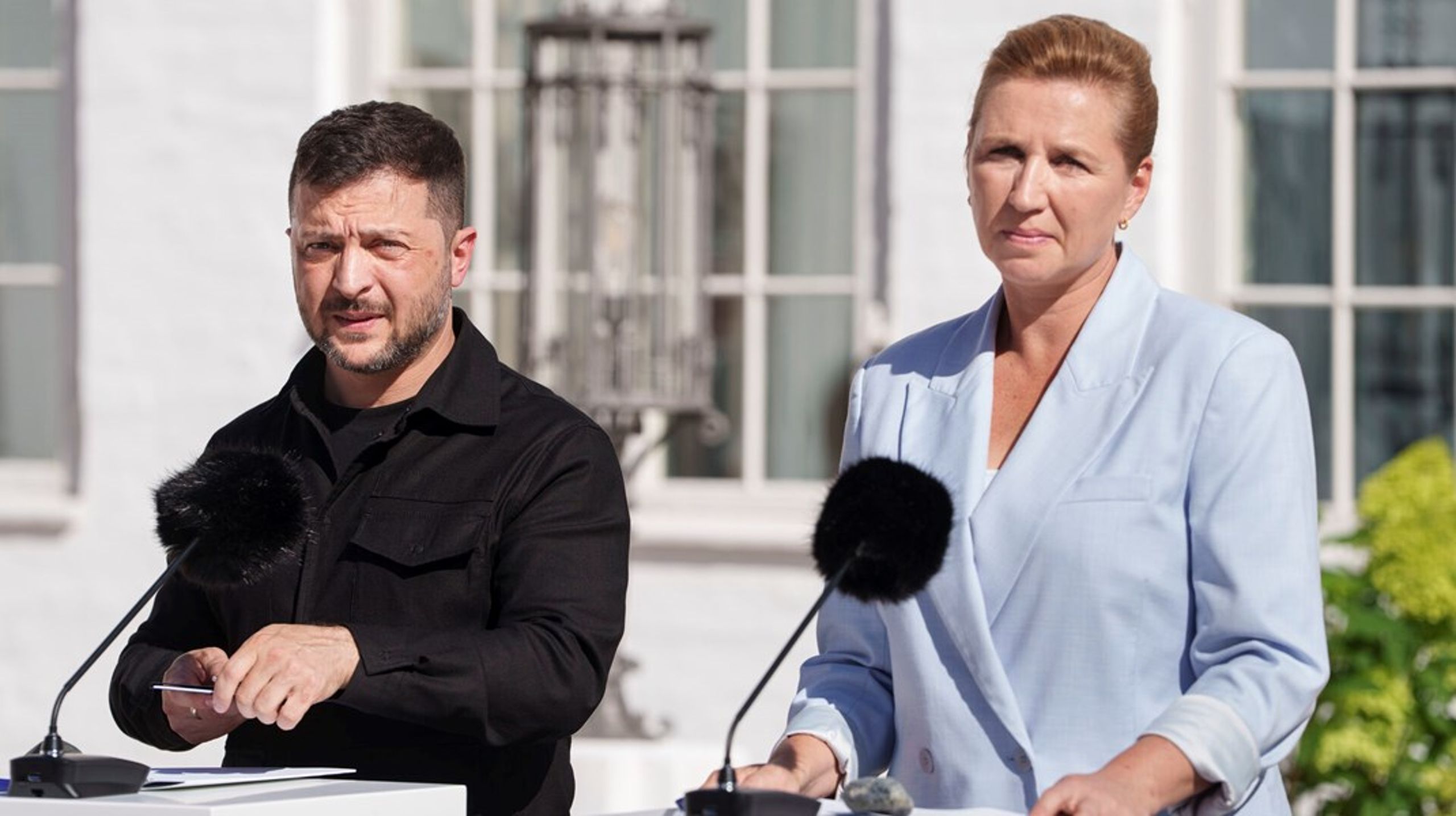 Mens regeringen sætter alle sejl ind på at få optaget ukrainerne i EU, er mange danskere i tvivl om, hvorvidt det er en god idé.
Det viser en ny måling, som Epinion har udført for Altinget.