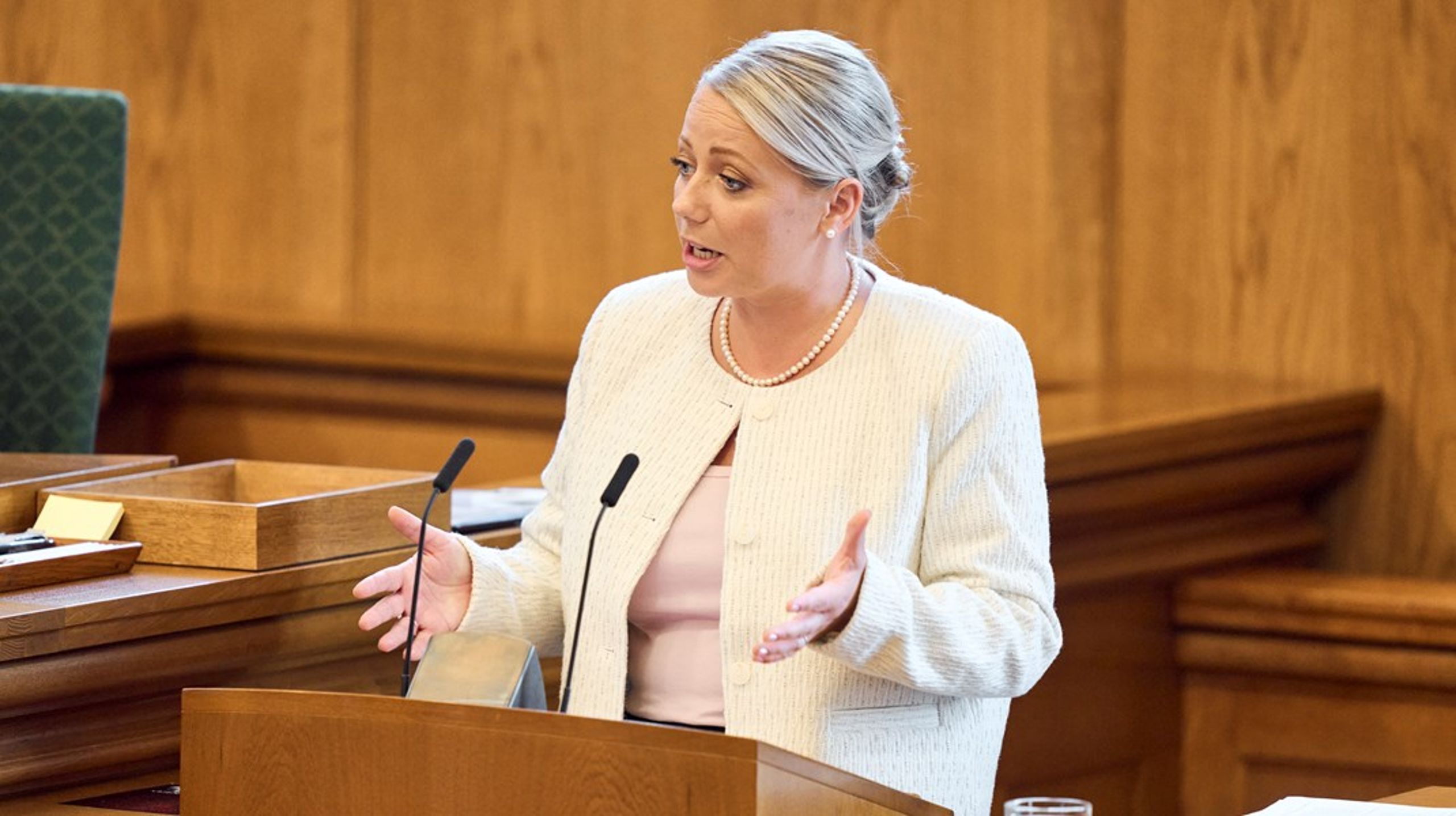 Årets mest læste indlæg var to embedsmænds replik&nbsp;til Sólbjørg Jakobsen (LA), hvor de understreger, at det hverken giver et stærkere Folketing eller simplere regler at slagte embedsværket.