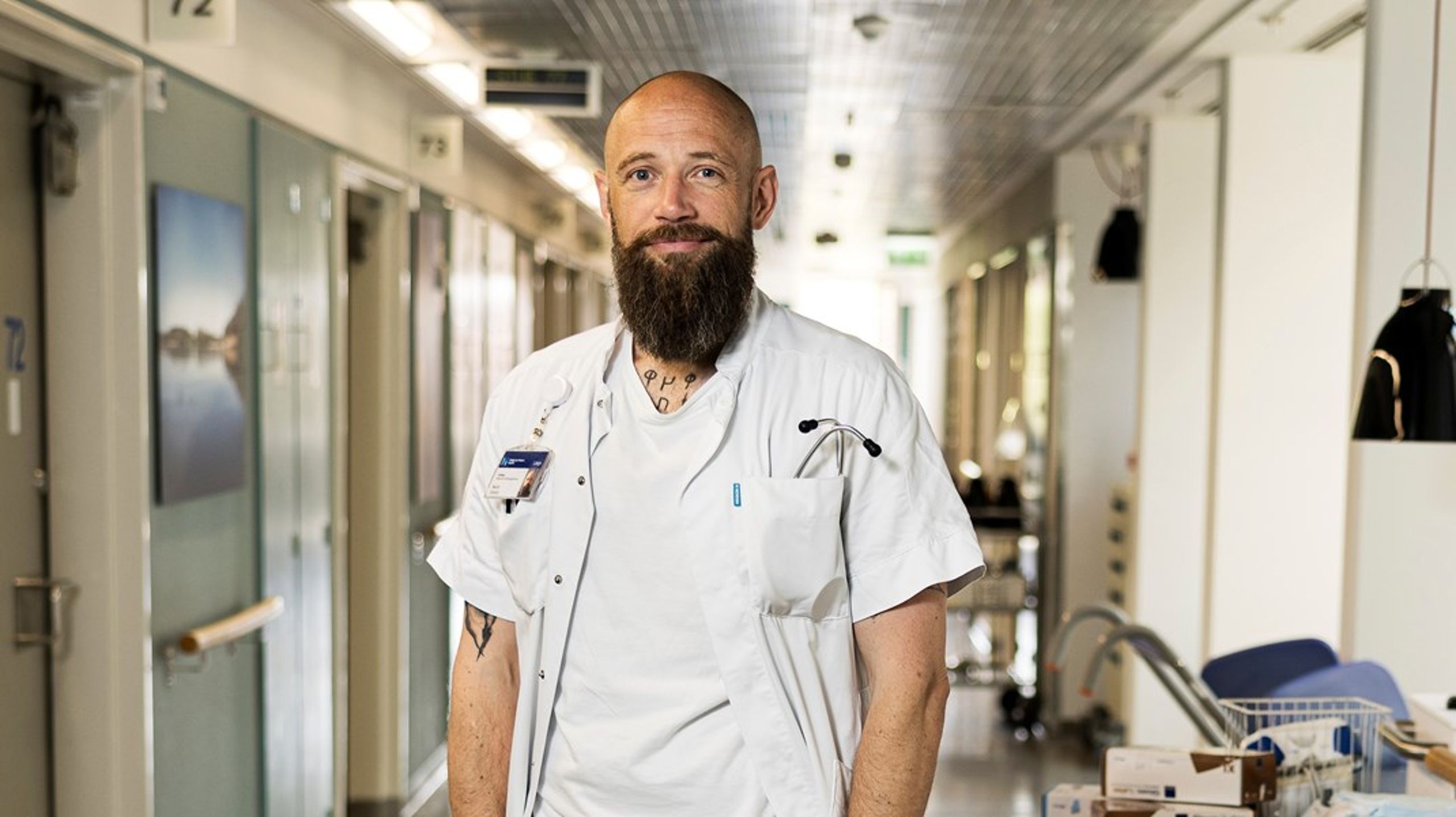 Når man arbejder i sundhedsvæsenet, er det vigtigste mødet mellem to mennesker. Det må vi aldrig glemme, skriver Martin Schultz.&nbsp;