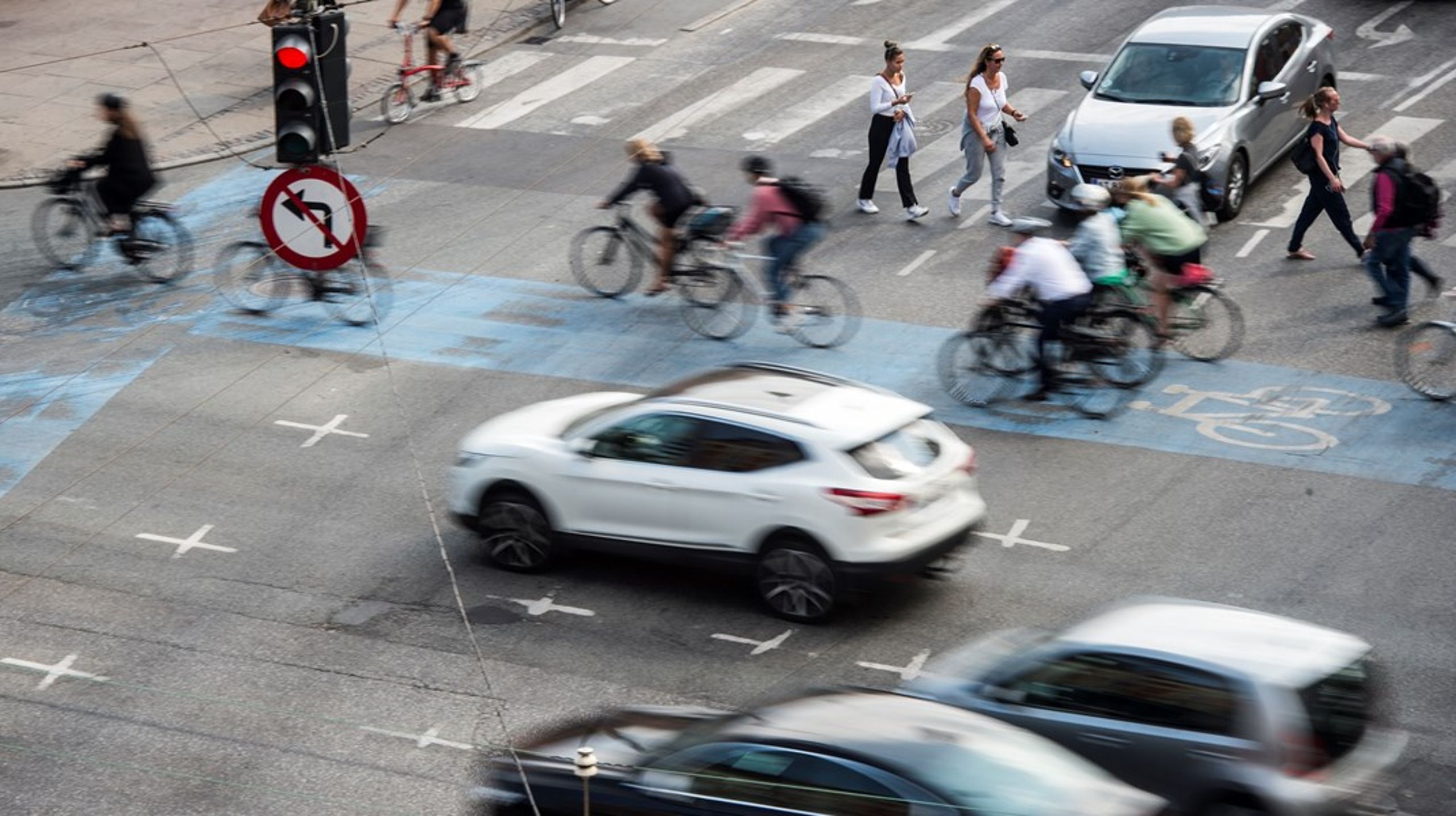 Når politikerne laver nulemissionszoner, som den der kommer på indre Vesterbro i København fra 2027 – på trods af at klimaeffekten er minimal – bliver den grønne omstilling mere en symbolsk handling, end noget vi synes giver god mening, skriver Henriette Kjær.