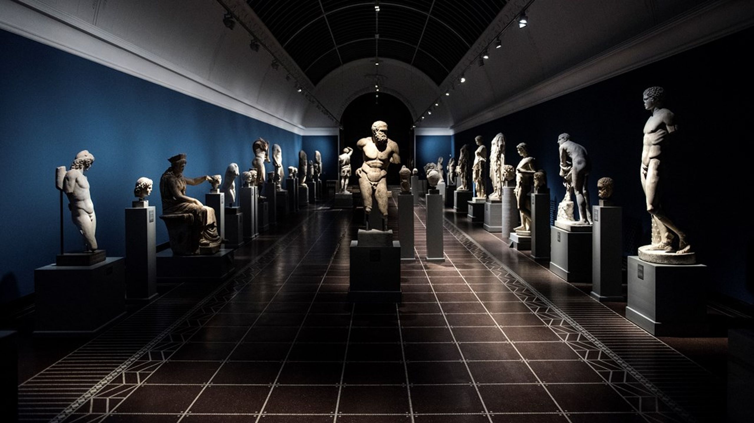 Glyptoteket er blandt de danske museer, som har været udsat for kunsttyveri. Alligevel er Danmark ikke med i ny Unesco-kortlægning over stjålet kulturarv.&nbsp;
