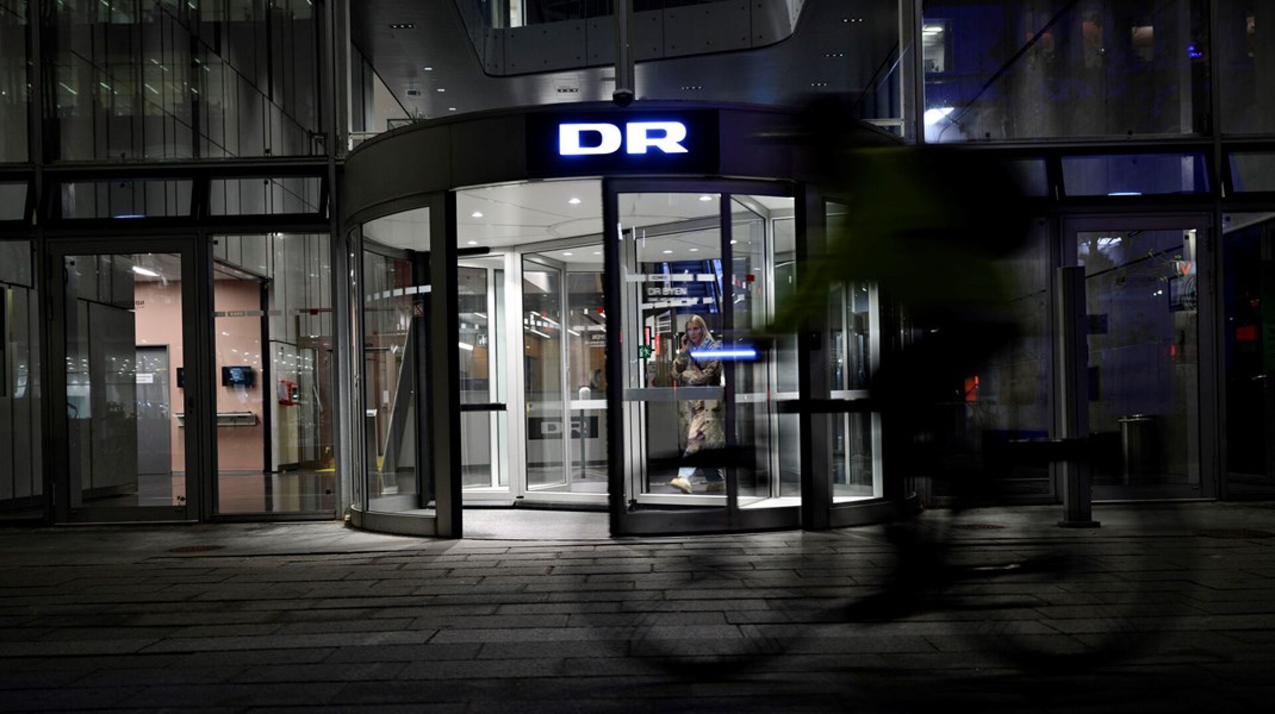 Det er en ambitiøs strategi, der sætter fokus på,&nbsp;at vi skal blive ved med at have public service af højeste kvalitet og med den største troværdighed. Vi noterer os&nbsp;med glæde, at&nbsp;DR&nbsp;selv pointerer,&nbsp;at opgaven ikke skal løses alene, skriver&nbsp;Anna Porse Nielsen.