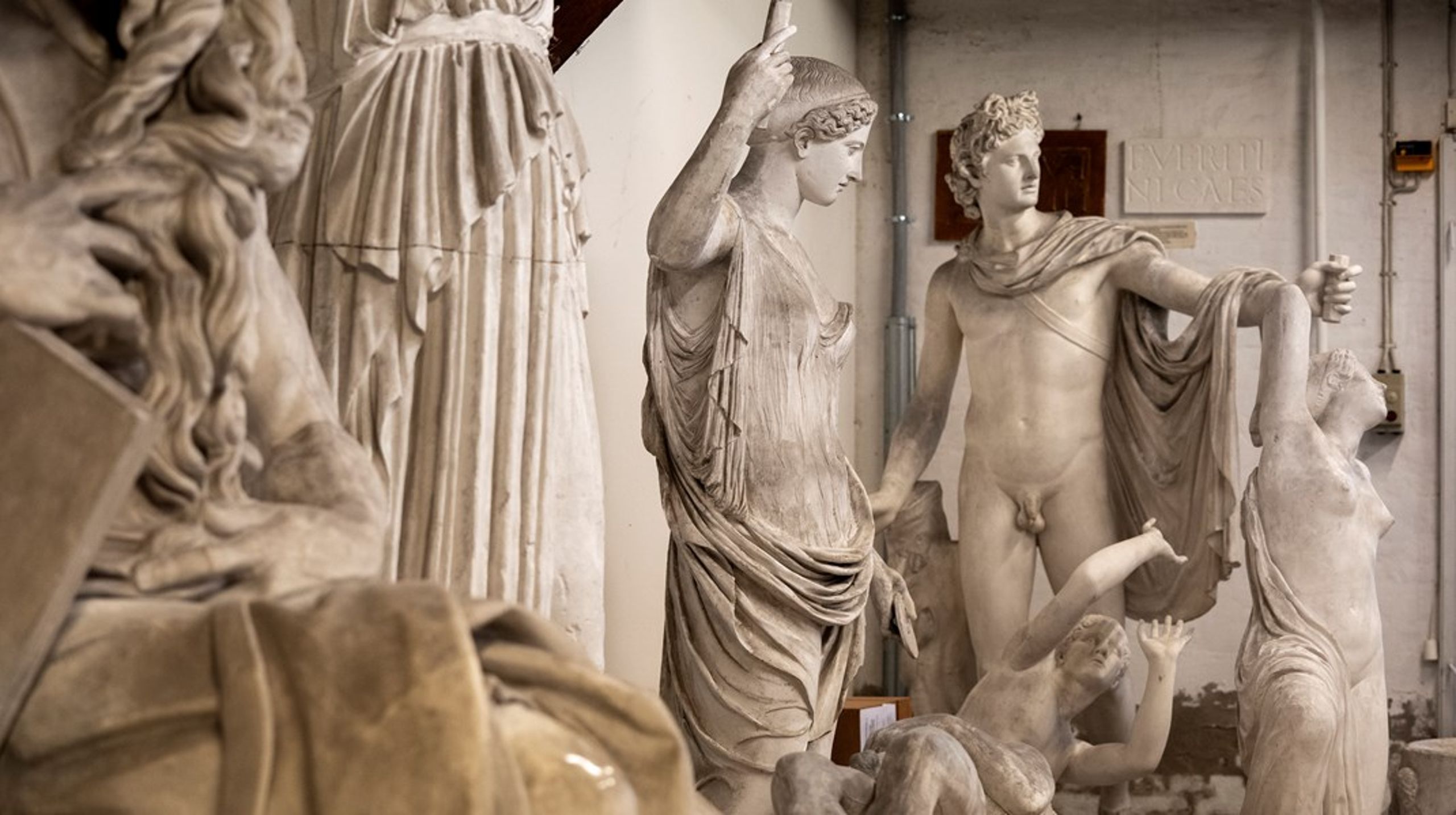 Resultatet af museumsreformen er øget bureaukratisering, hvor museerne bruger stadig mere tid på at omsætte deres arbejde til tal frem for at udvikle nyt indhold, skriver&nbsp;Ane Hejlskov Larsen, Hans Dam Christensen og Mia Falch Yates.