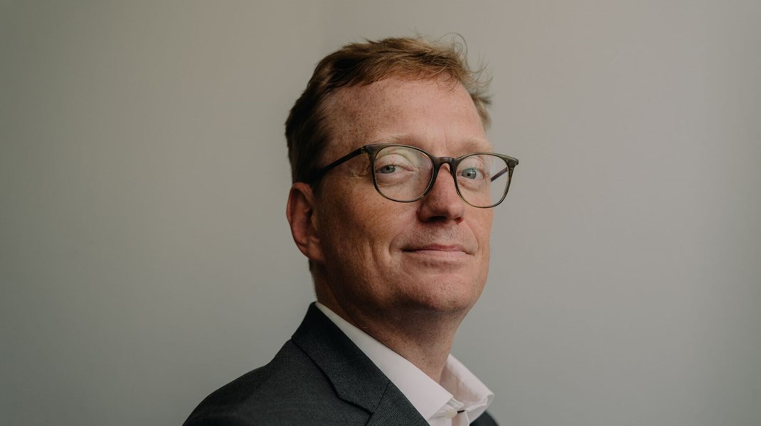 Efter næsten fem år på posten stopper A4 Mediers chefredaktør Kristian Madsen.