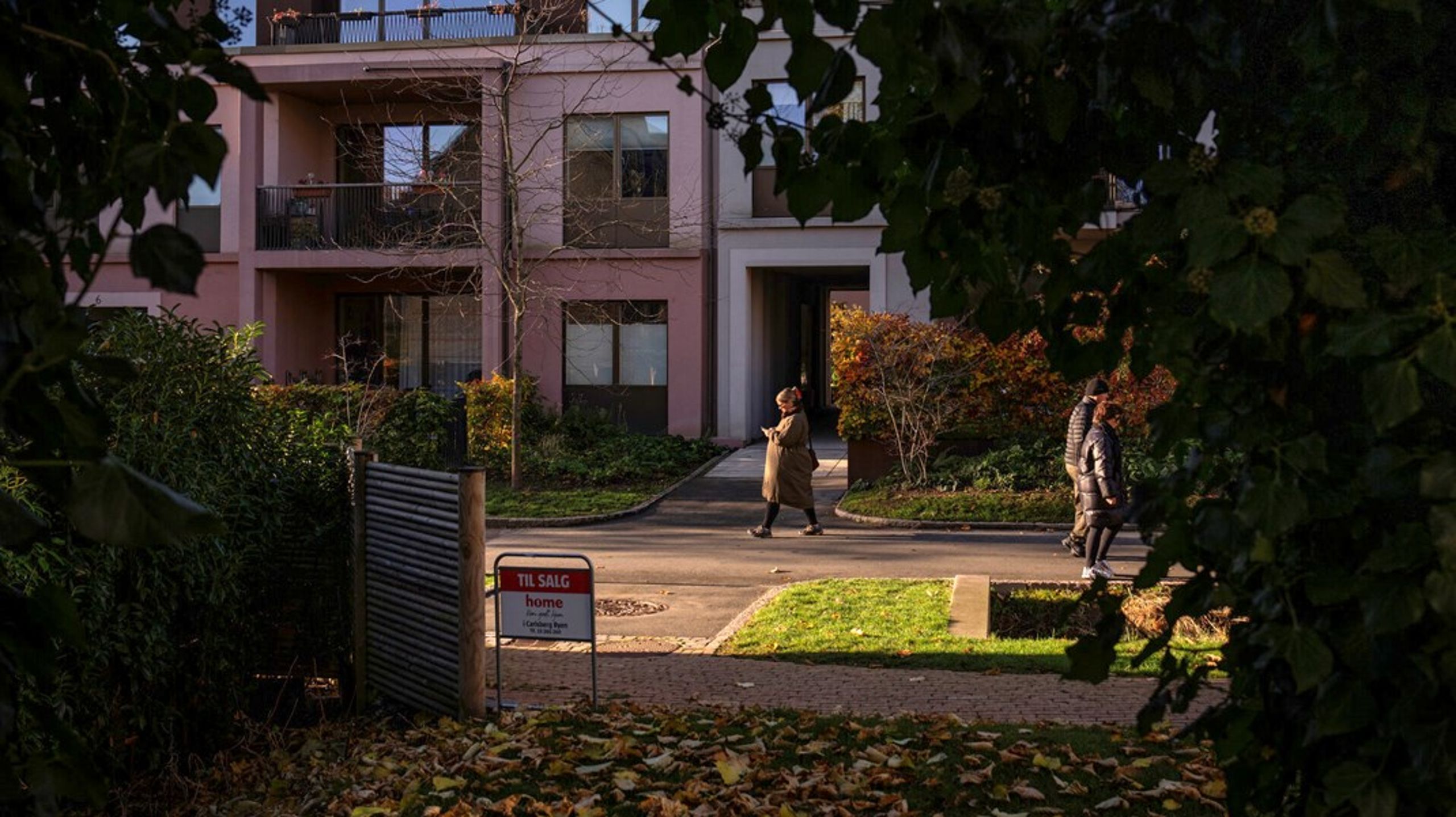 Der er brug for et anderledes perspektivrigt boligpolitisk grundlag, der kan sikre mere blandede byer, hvor der er plads til alle befolkningsgrupper i både store og små byer, skriver Søren Christensen, Anker Brink Lund, Mette Lis Andersen og Jes Møller.