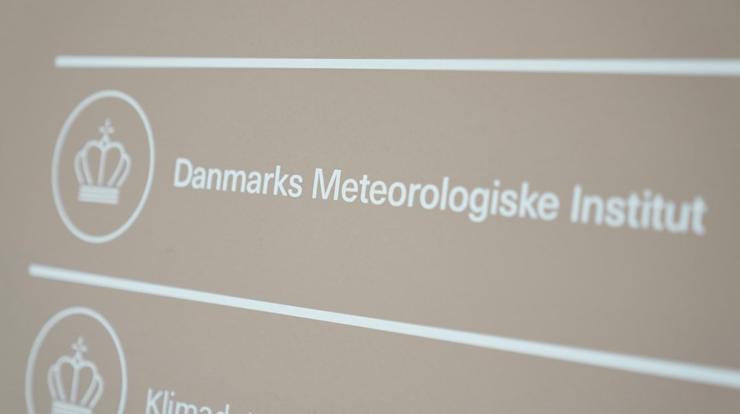 DMI's nytiltrådte afdelingschef for vejrforskning, Rasmus Anker Pedersen, har været leder i afdelingen for klimaforskning siden 2021.