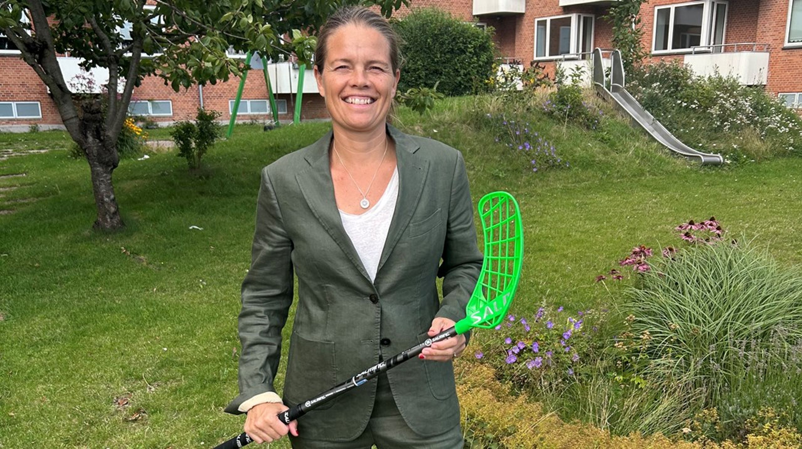 "Alle skal trække mere i den samme retning for, at vi lykkes med at få genetableret et stærkt forbund, som kan understøtte udvikling og dermed være med til at sikre, at vi får flere klubber med i Floorball Danmark men også flere til at spille floorball," siger Karina Ildor Jacobsgaard.