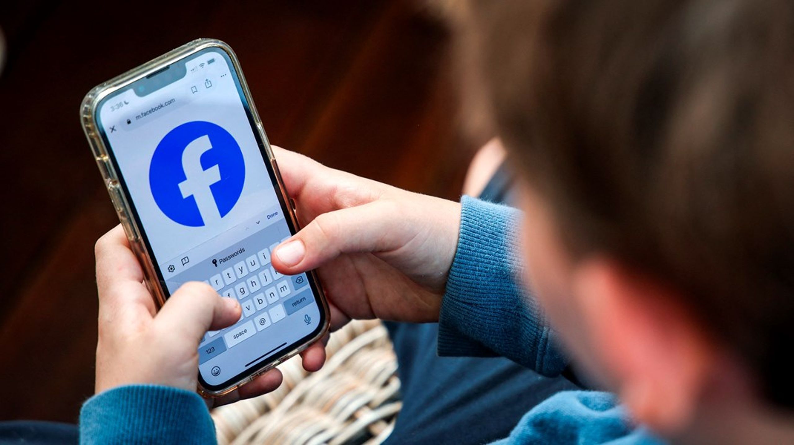 Tænk, hvis vi i 2004 havde forstået, hvad sociale medier som Facebook ville komme til at betyde for vores demokrati, vores børn og vores fællesskaber, skriver Maja Horst.