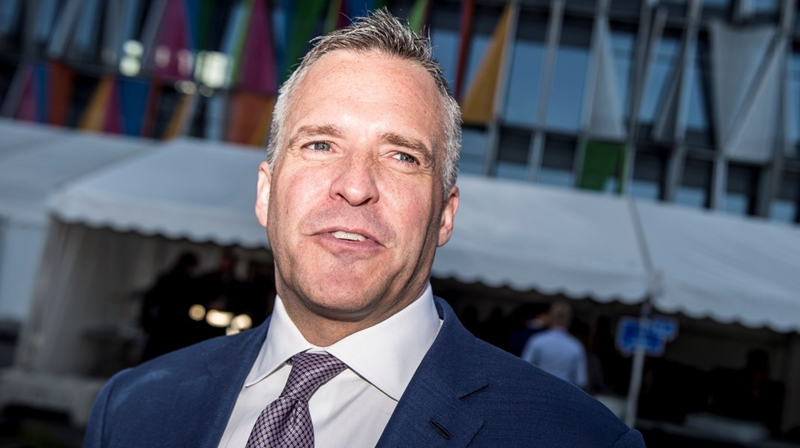 Det er ikke svært at forstå, at bogen er uinteressant, for det er
den. Men det er utilgiveligt,&nbsp;skriver Claus Kragh.