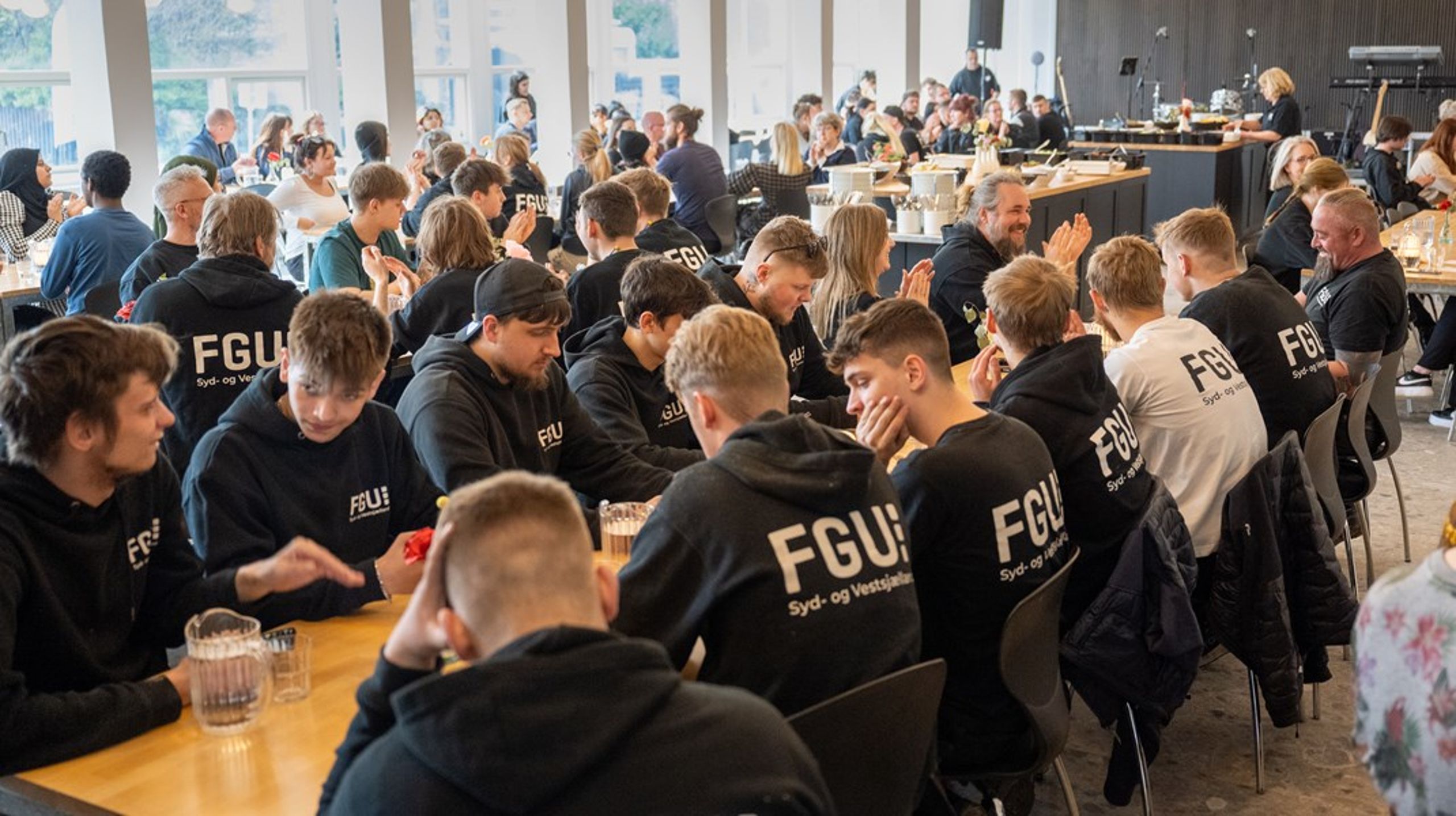 Der er grund til at tro, at FGU-skolerne er blevet bedre til at holde forløbssamtaler med eleverne, skriver statsrevisorerne i et nyt notat.