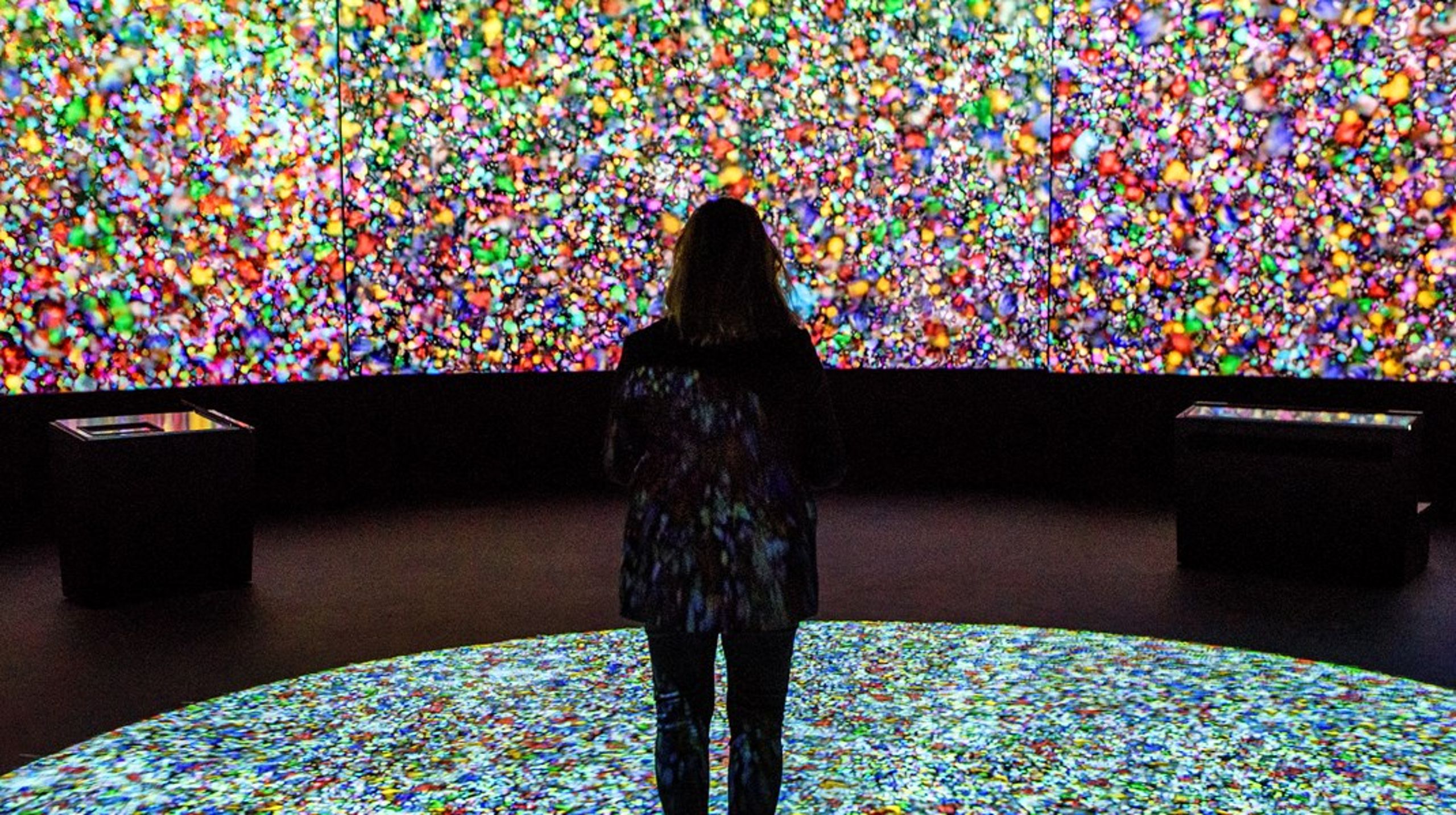 Der er en ny verden af digitale kulturelle tilbud, og både produktions- og forbrugsmønstrene har ændret sig markant, uden at kulturpolitikken har fulgt med, skriver&nbsp;Trine Bille og Anja Mølle Lindelof.