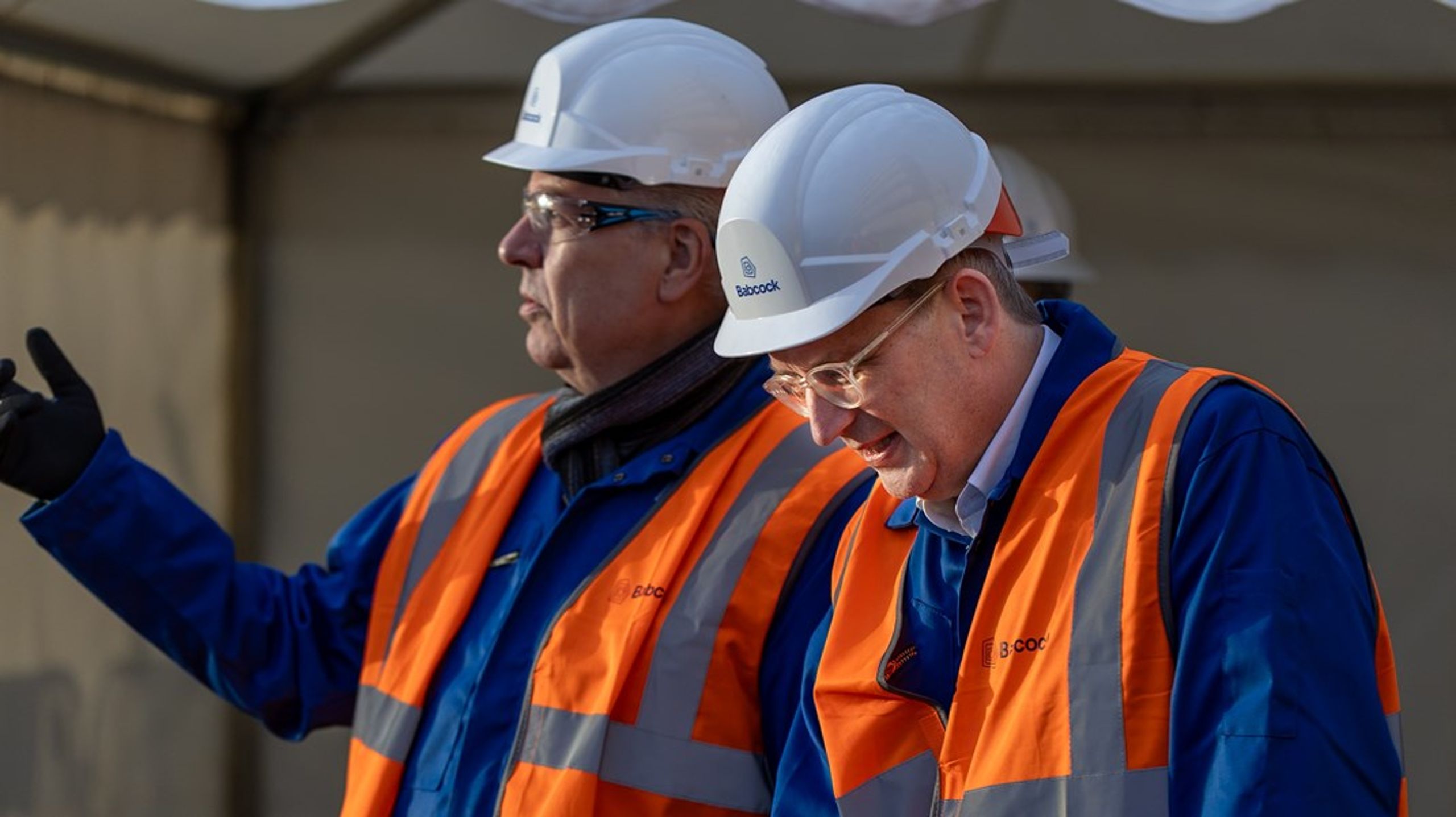 Forsvarsminister Troels Lund Poulsen (V) og Moderaternes 
forsvarsordfører, Peter Have, under forligskredsens besøg på&nbsp;det 
britiske firma Babcocks værft ved Edinburgh i december sidste år.&nbsp;<br>