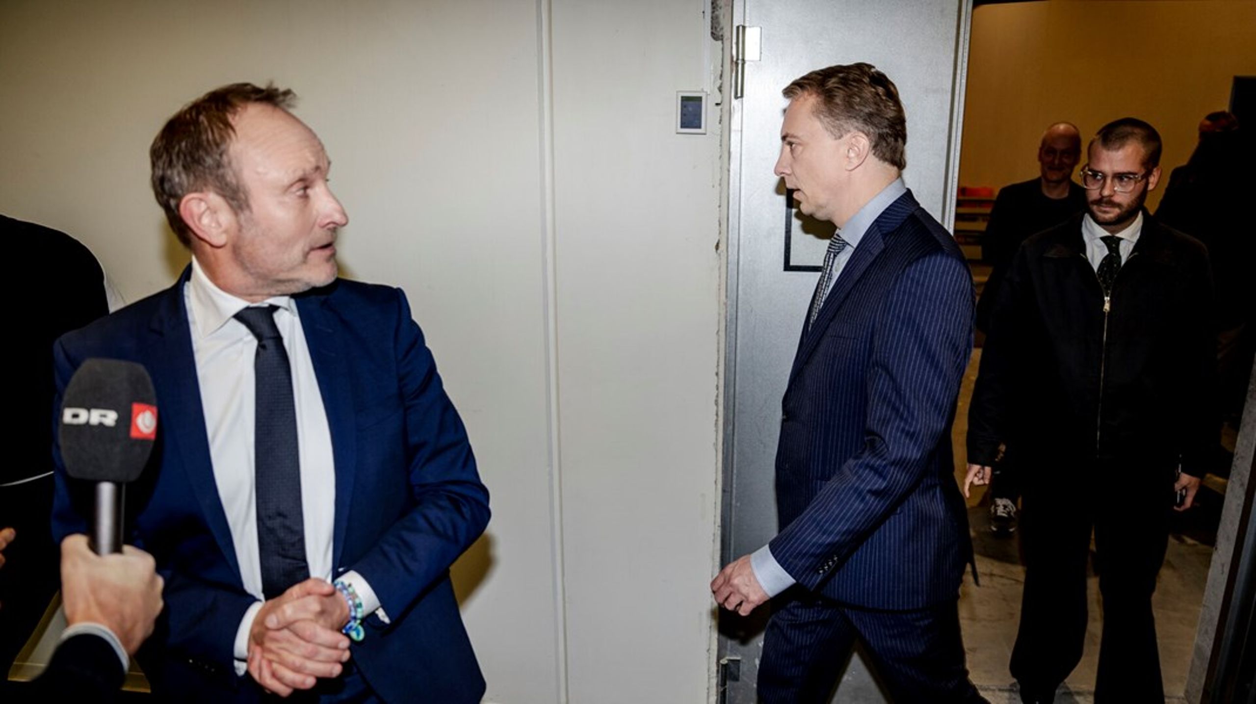 18. august skal de to partiledere mødes i retten på Frederiksberg.