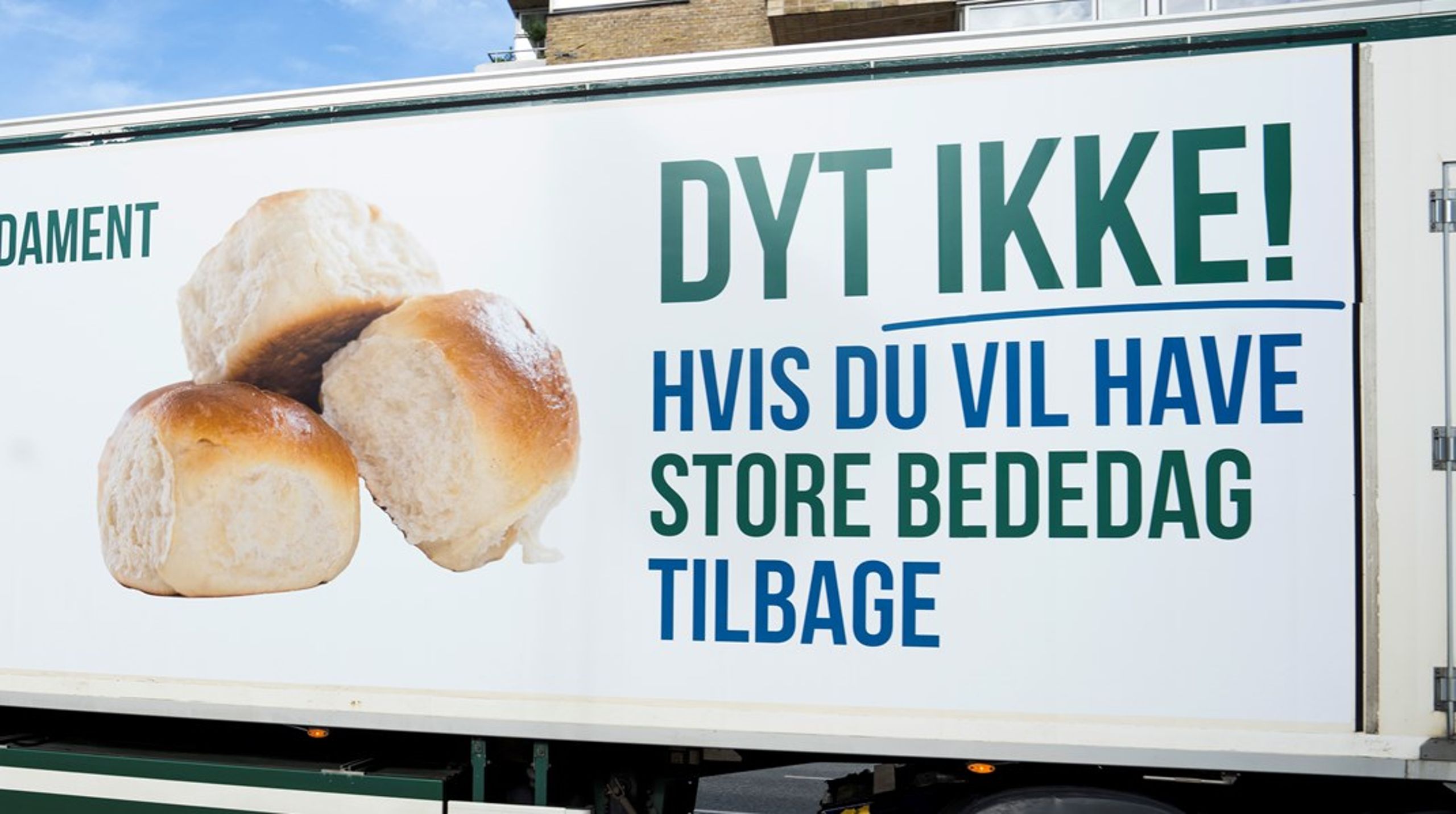 Der er en grund til, at vi gennem snart 25 år har talt om religionernes vigepligt i det offentlige rum, og så nytter det ikke noget, at politikerne selv indfører religiøse argumenter fra folketingets talerstol, skriver&nbsp;Svend Thorhauge.