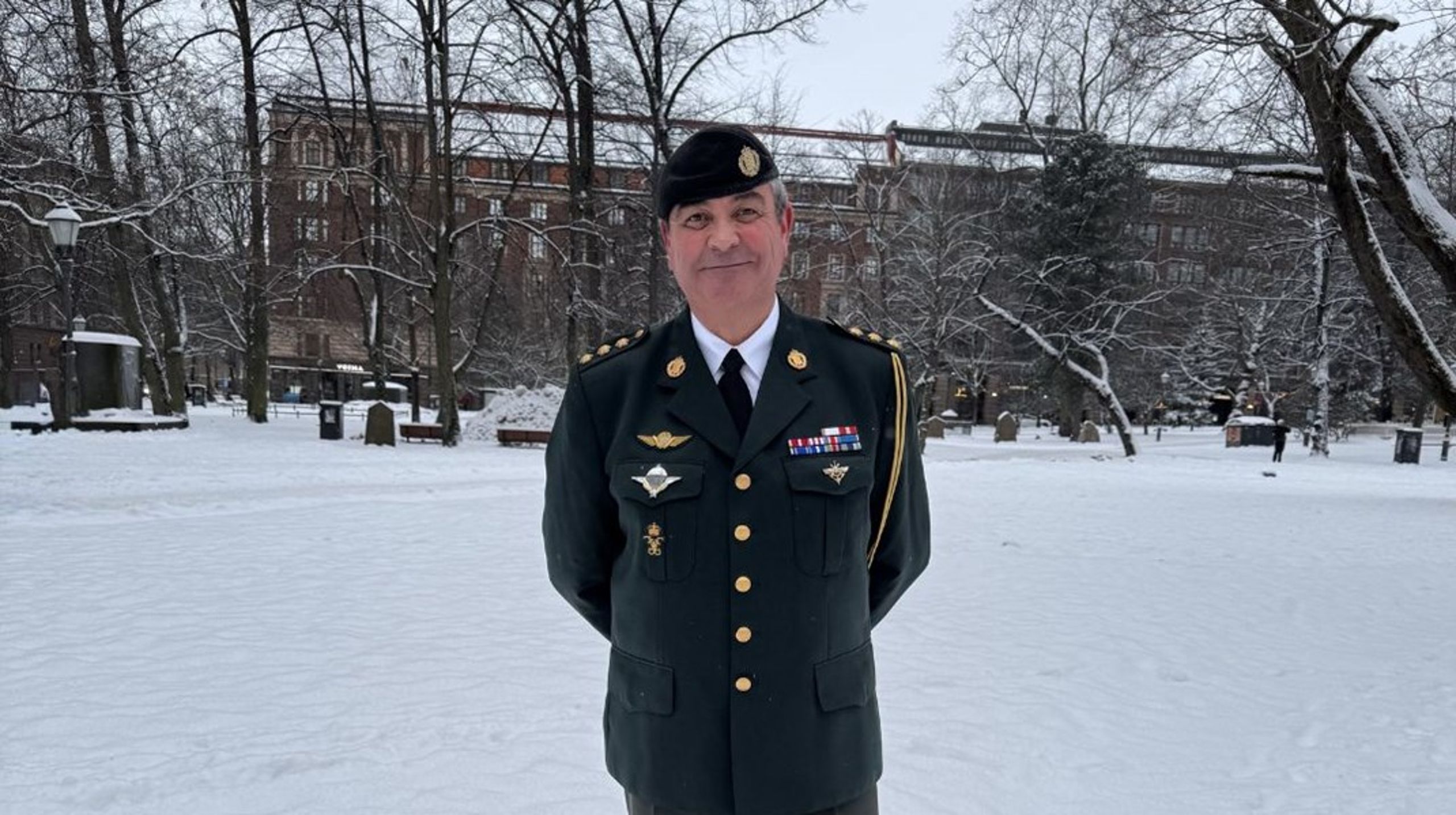 Den nye&nbsp;forsvarsattaché har en baggrund som officer i det danske forsvar.