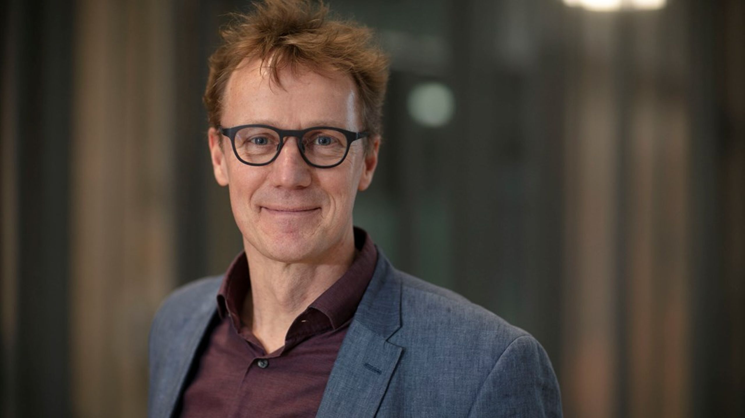 "Bestyrelsen har været meget tilfredse med Jons arbejde med at skabe struktur og gennemsigtighed i fondens interne processer samt at udvikle kampagner med samfundsrelevans," udtaler bestyrelsesformand for Lokale og Anlægsfonden, Joy Mogensen.