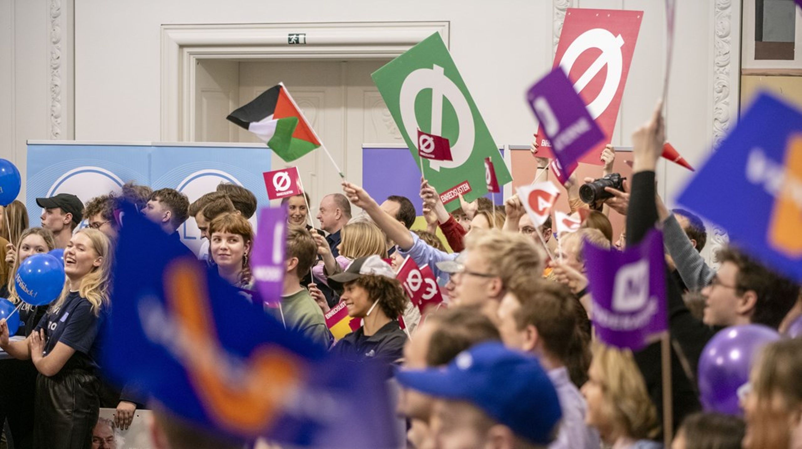 Folketingsvalget skal afholdes senest i oktober 2026, men det kan 
udskrives når som helst. Der er måske kun få uger tilbage&nbsp;til at rette op på vores valgsystem, skriver Adam Hvidt, Nils Mulvad og Roger Buch.<br>