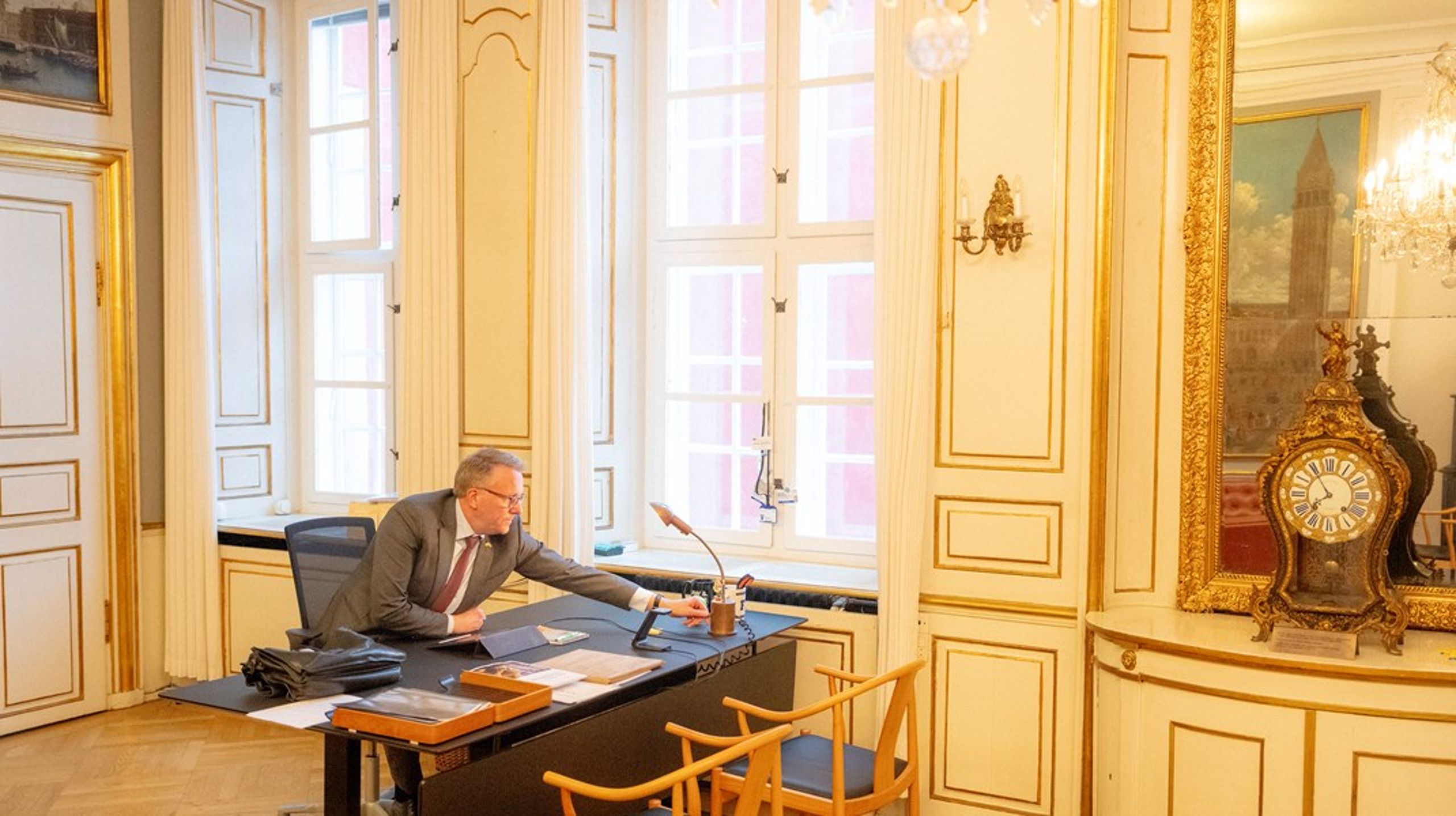 Erhvervsminister Morten Bødskov har torsdag lanceret 11 tiltag, der skal skabe mere transparens i den finansielle sektor.&nbsp;