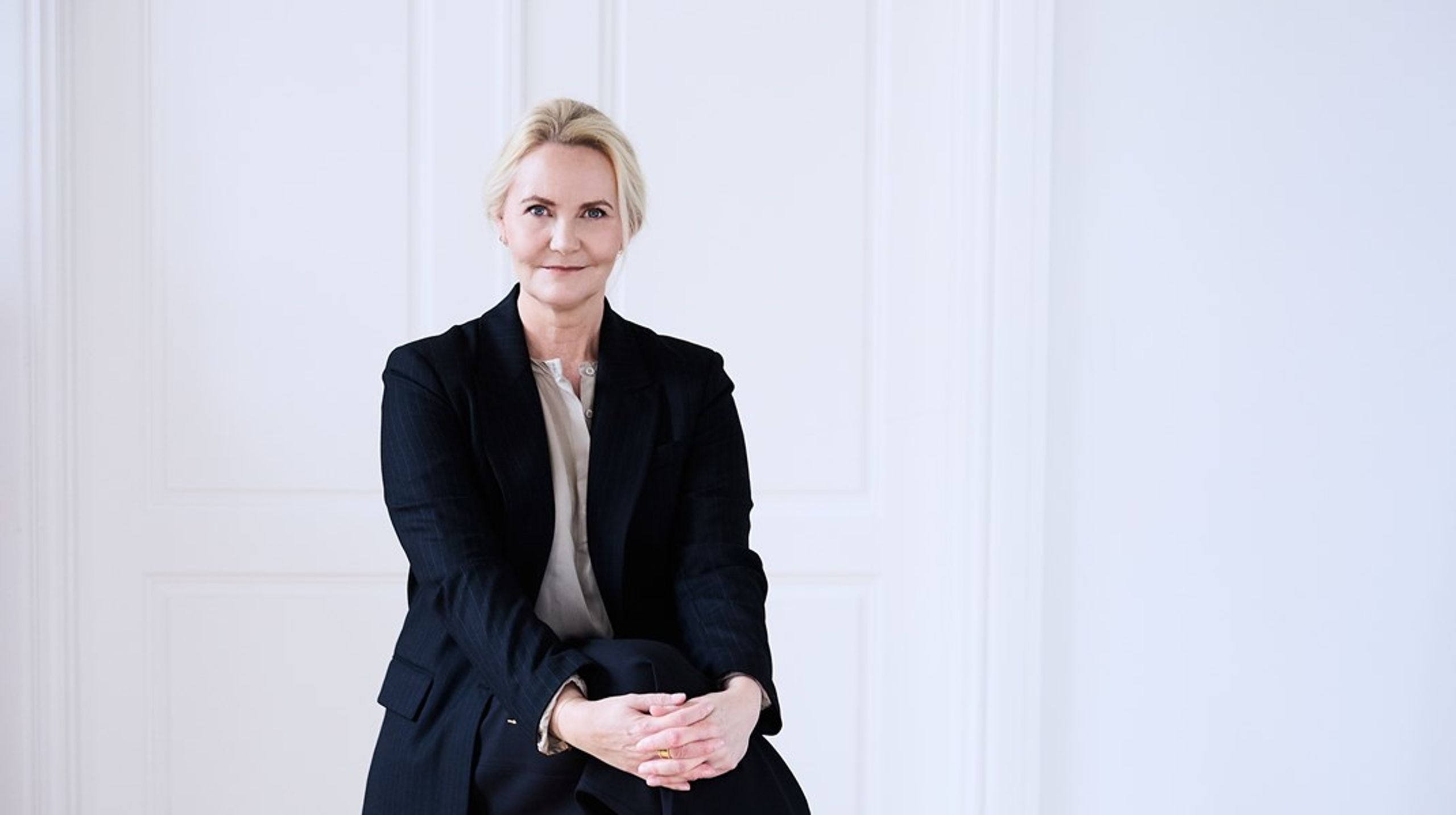 Mette Lindgaard kommer fra en stilling som administrerende direktør og partner i&nbsp;Boston Consulting Group. Hun er derudover tidligere partner hos både PwC og Deloitte samt forhenværende&nbsp;kontorchef i Finansministeriet.
