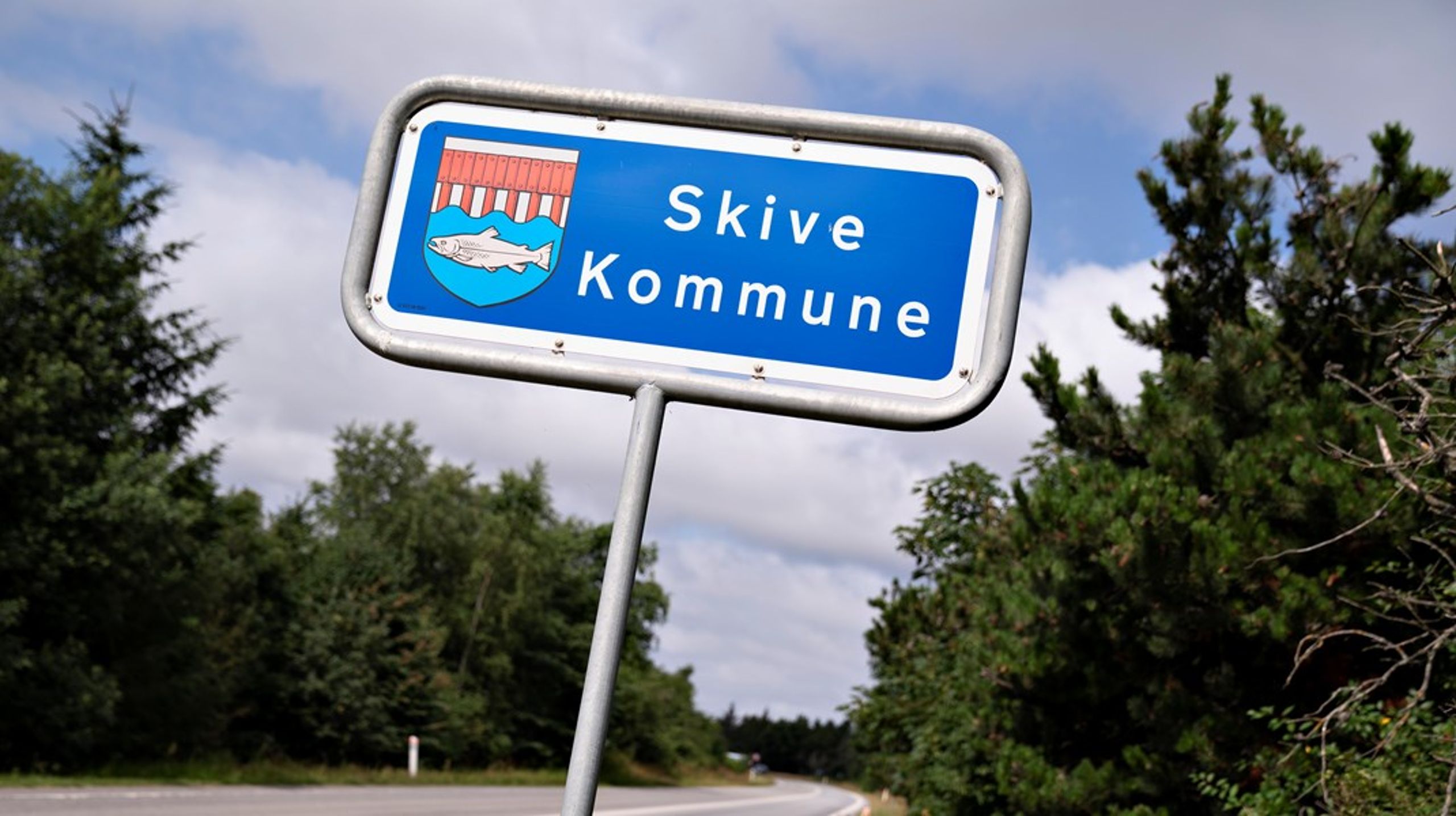 Ifølge Skive Folkeblad har der gennem længere tid været utilfredshed med ledelsen i forvaltningen for Teknik, Miljø og Udvikling