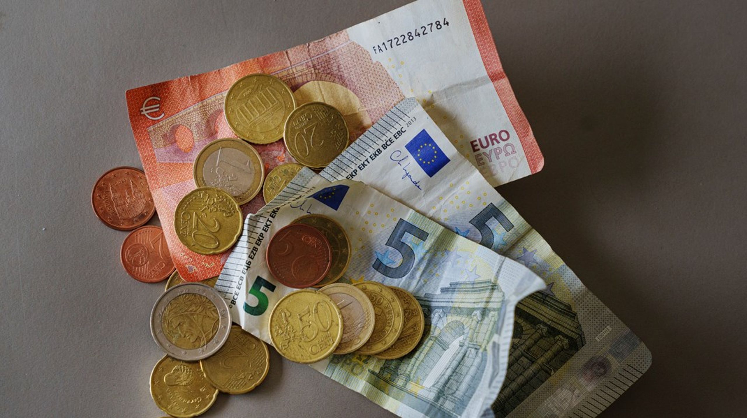 Der er gode grunde til at overveje euroindførelse i Danmark, skriver Johan Moesgaard Andersen.<br>