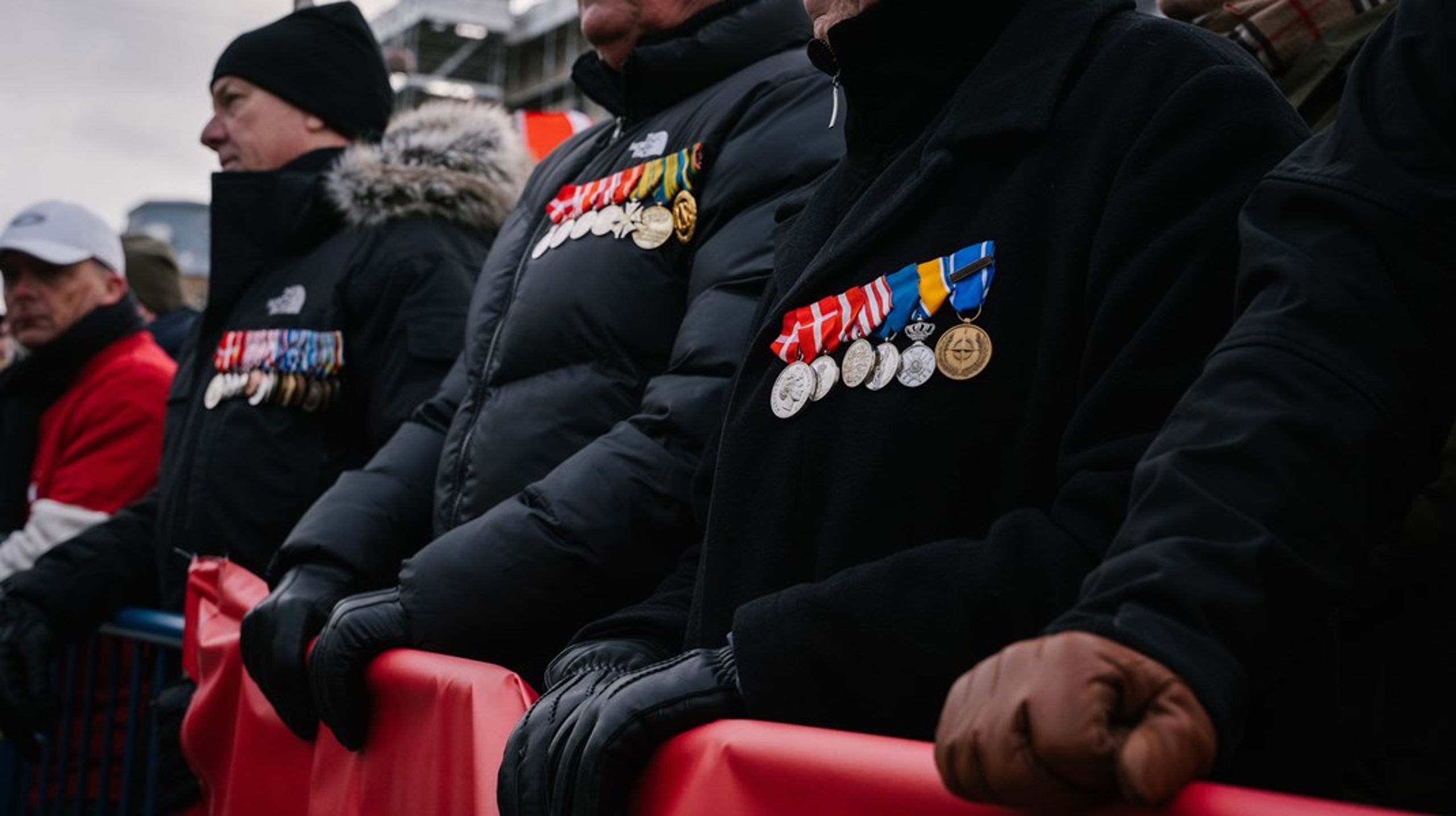 Nogle soldater kom aldrig hjem. Andre kom ikke hele hjem.&nbsp;Det er på tide, at partierne svarer klart: Hvad vil I med veteranerne – efter valget? spørger Morten Kromann.