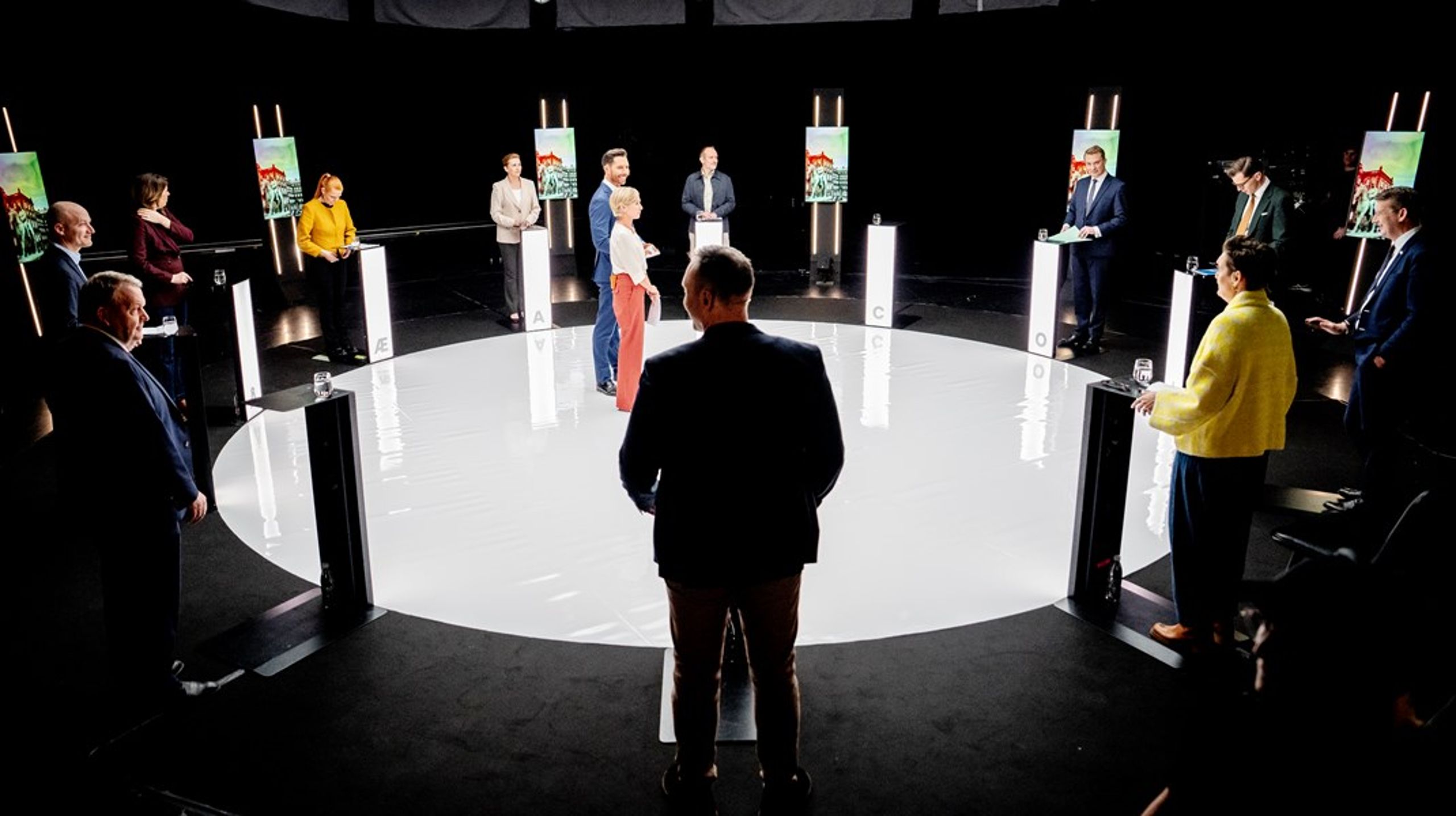 Alle fagforeninger og arbejdsgivere skal tilbyde medlemmerne at blive fritaget fra at give politisk støtte. Det er der kun få i fagforeningerne, som beder om.