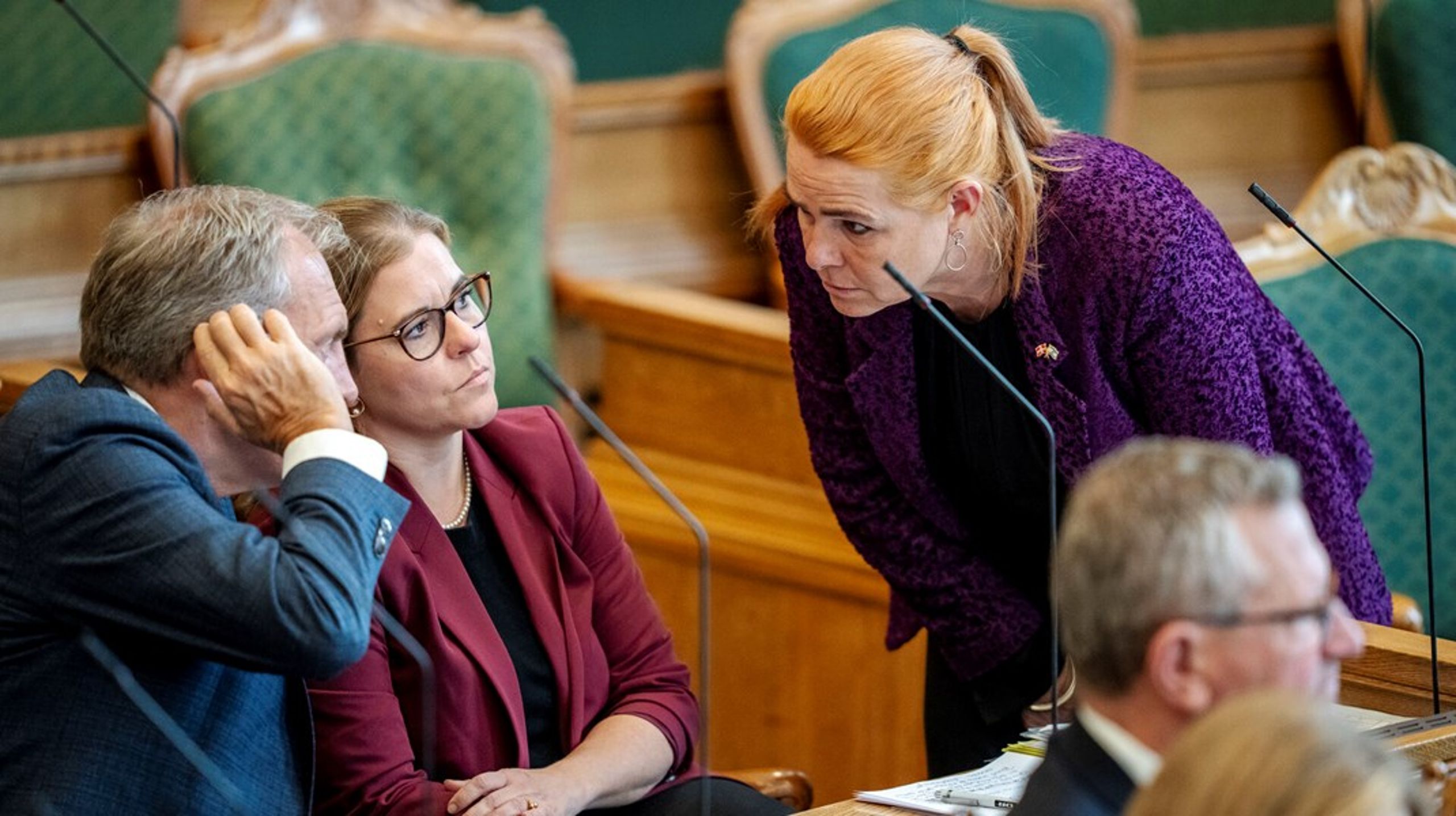 Danmarksdemokraternes Susie Jessen vil gerne afskedige tusindvis af statslige ansatte. Men det må ikke betyde, at det bliver færre statsansatte uden for de største byer.