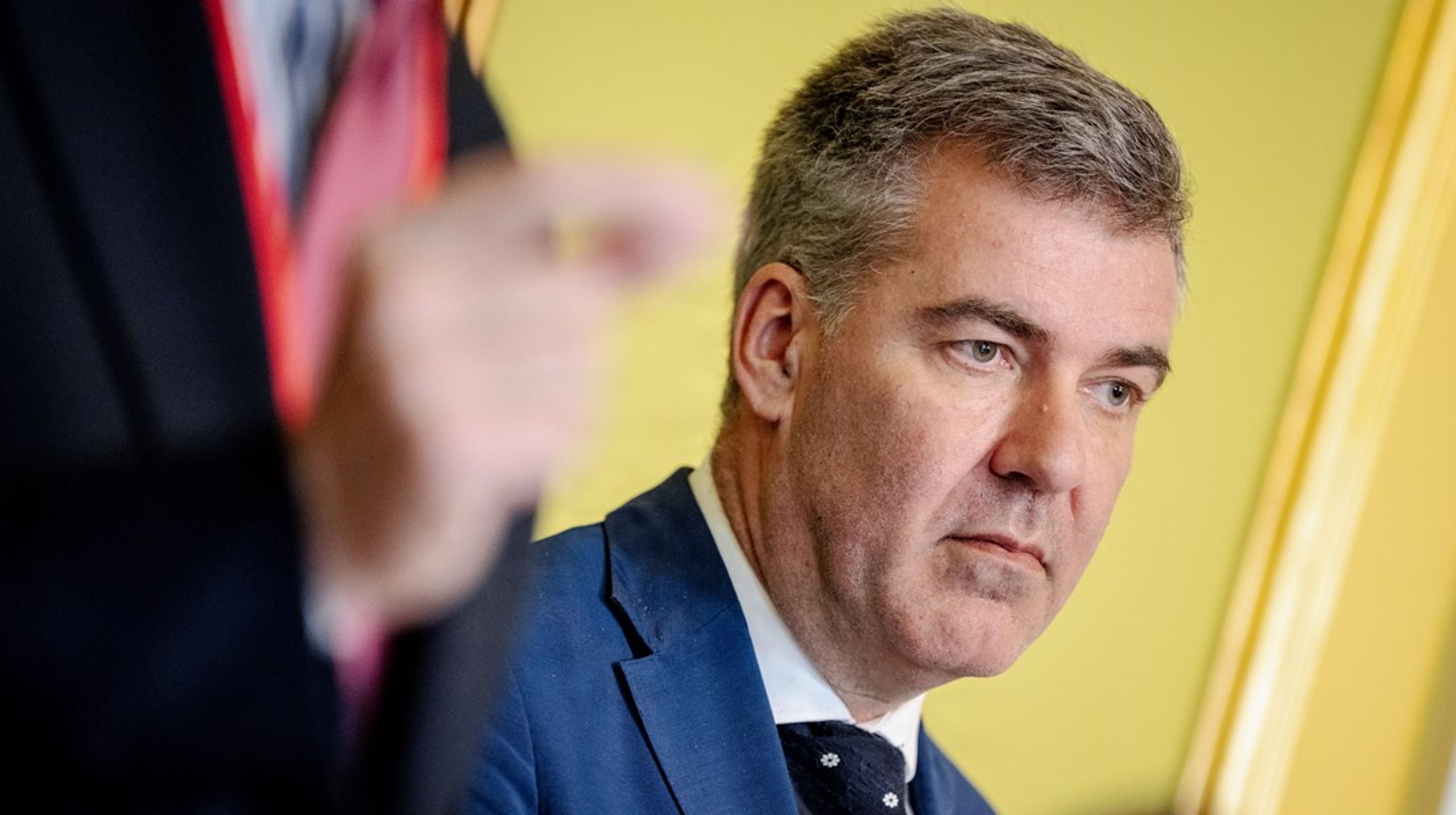 I weekenden inden valgudskrivelsen&nbsp;<a href="https://www.berlingske.dk/politik/regeringen-er-klar-til-at-fortsaette-oliejagt-frem-til-2050?gaa_at=eafs&amp;gaa_n=AWEtsqct4UbbOFVSsj5PeGylN_NrNyLdw3m2w8NyFCVQzY2zucrICSggypCOVje5DYw%3D&amp;gaa_ts=69a72f2d&amp;gaa_sig=OA21xf-Z04zUHfKOCYFM7OvFuYbXM8AeXoGbL-rznpadtCYQGuyopfhz8pgFFoRoaansttp2tXkDqkh6XSMYqA%3D%3D" target="_blank" rel="noopener">åbnede</a>&nbsp;klimaminister Lars Aagaard (M) for at forlænge licenser til olie- og gasproduktion i Nordsøen til 2050.